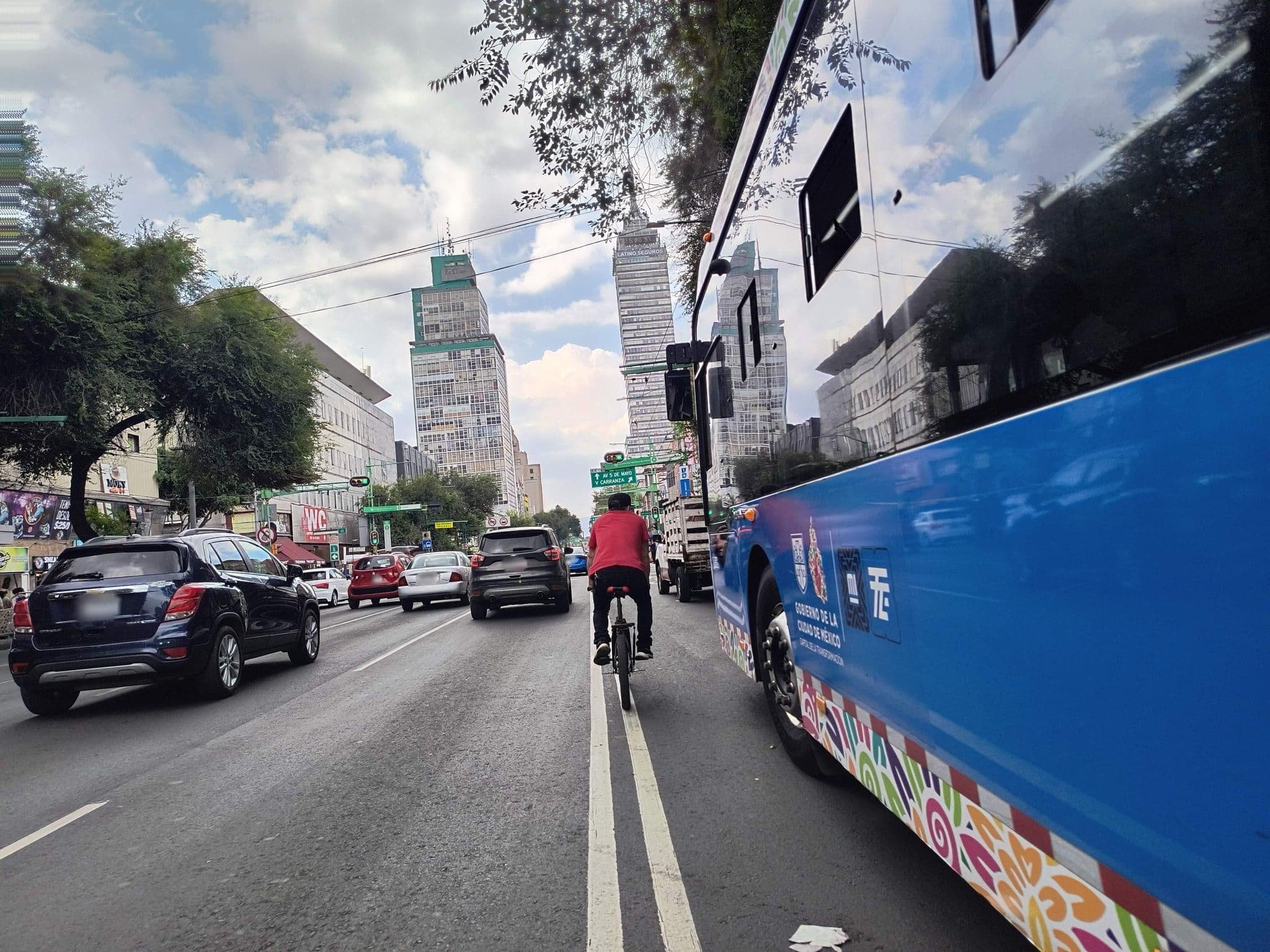 Street view near Hotel, Mexico City — © mapeadora (CC BY-SA · Mapillary)