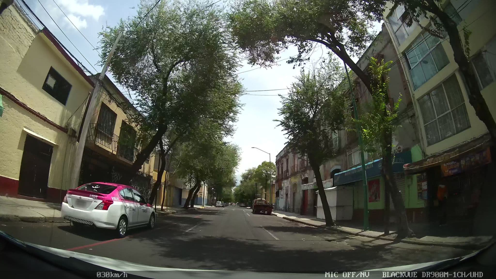 Street view near Hotel Gilbert, Cuauhtémoc — © kaart_1 (CC BY-SA · Mapillary)