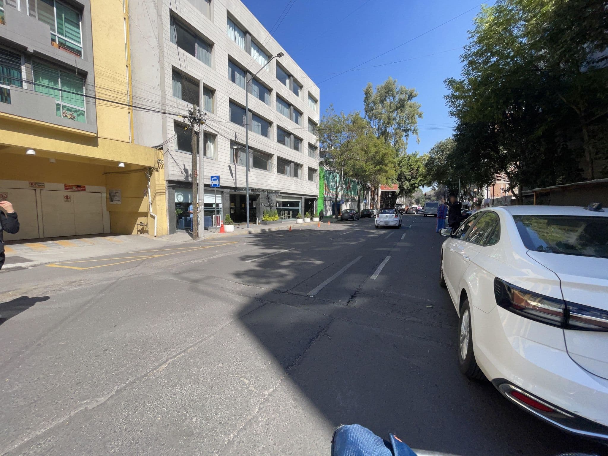 Street view near Hotel Sybharis, Cuauhtémoc — © mapero_errante (CC BY-SA · Mapillary)
