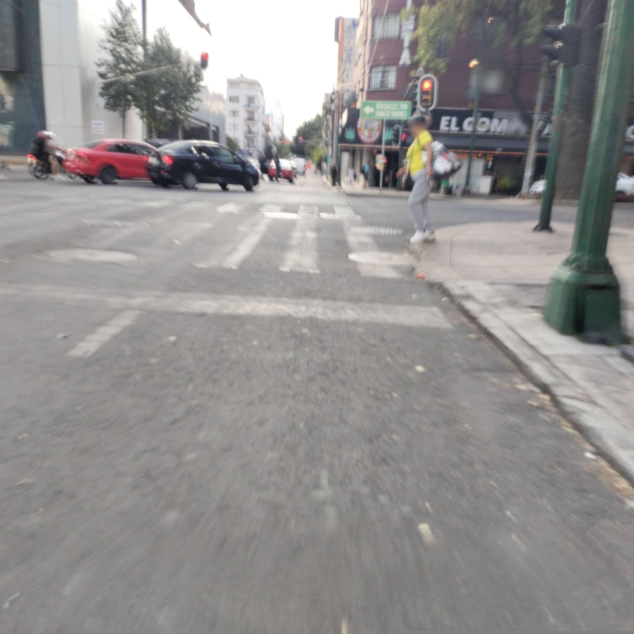 Street view near Embassy Suites Mexico City - Reforma, Cuauhtémoc — © brujulanorte (CC BY-SA · Mapillary)