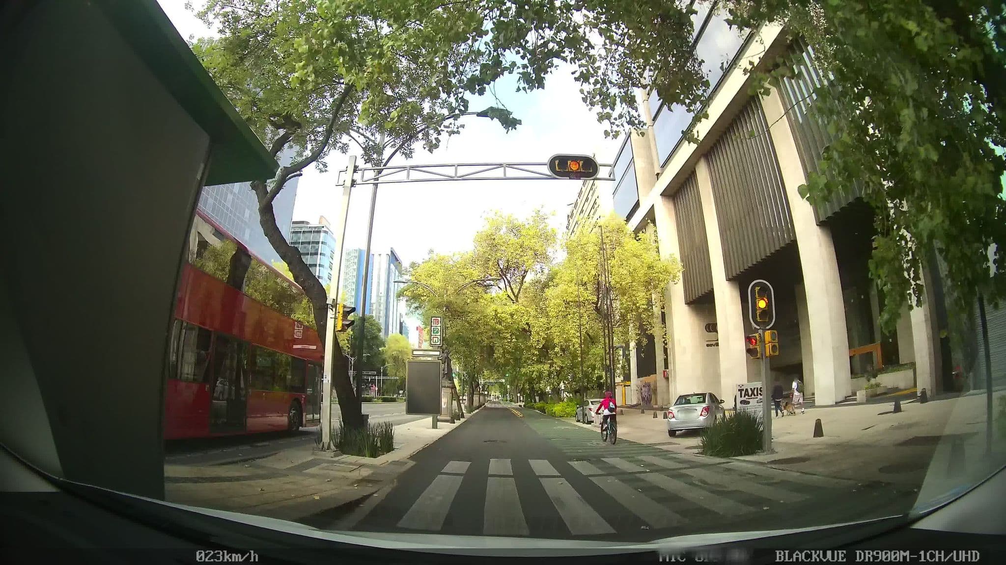 Street view near Habitación 2005, Cuauhtémoc — © kaart_2 (CC BY-SA · Mapillary)