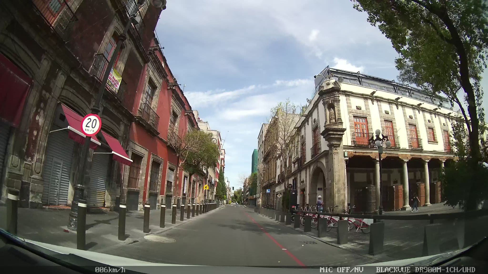 Street view near Restaurante Domingo Santo, Mexico City — © kaart_1 (CC BY-SA · Mapillary)