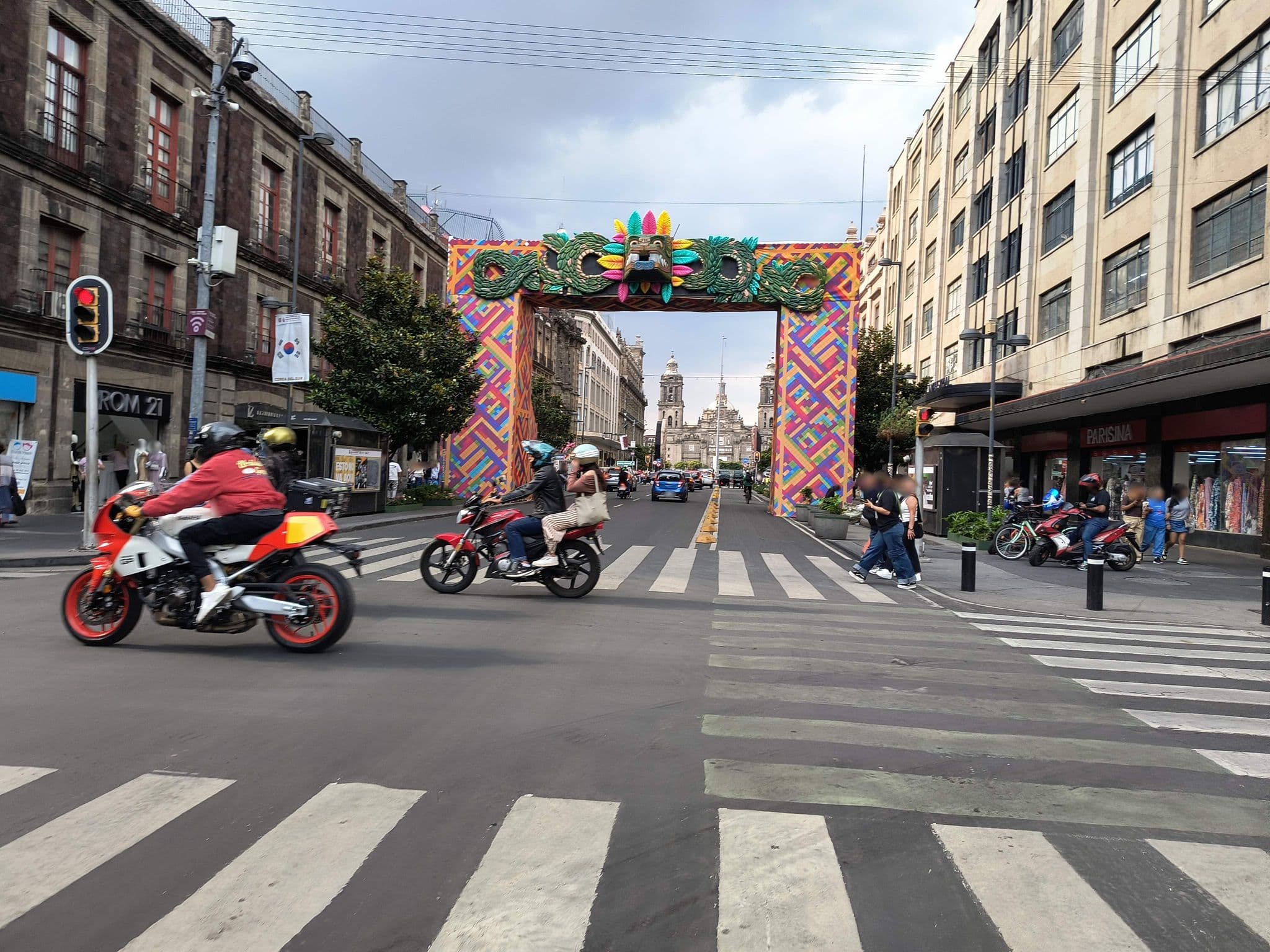 Street view near La Ciudad De Los Palacios., Mexico City — © mapeadora (CC BY-SA · Mapillary)