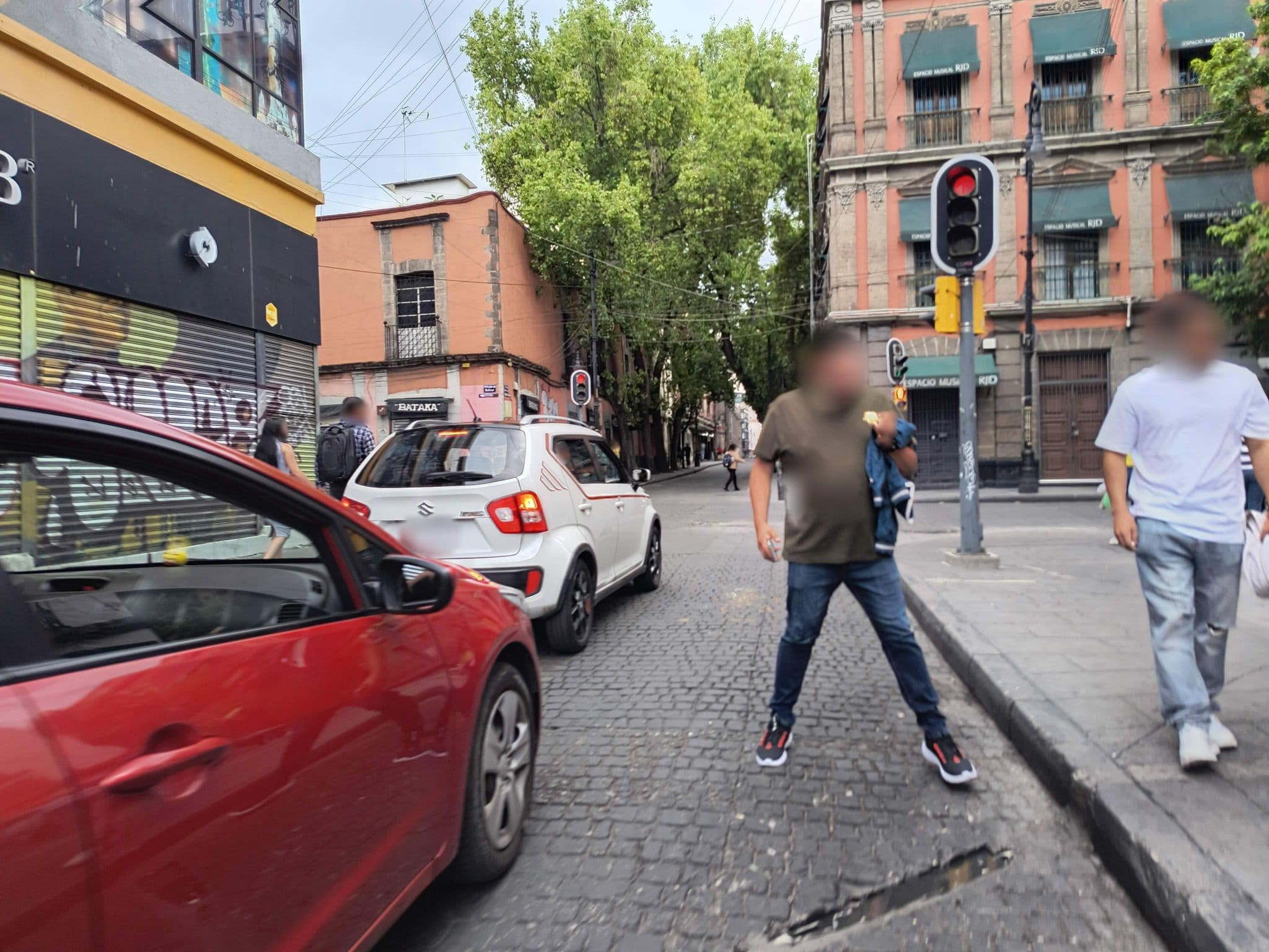 Street view near El Balcon Verde, Mexico City — © mapeadora (CC BY-SA · Mapillary)