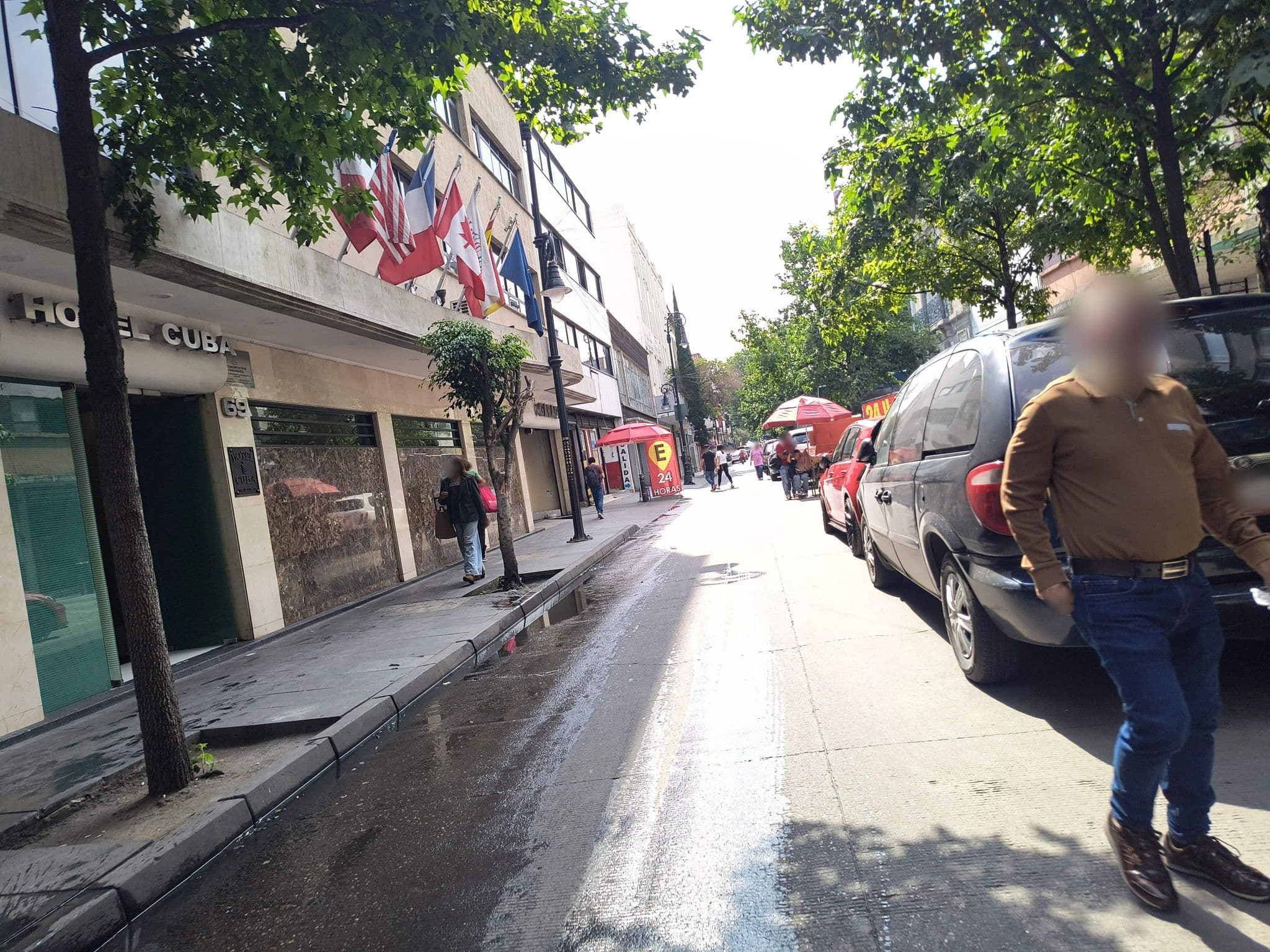 Street view near Hotel Habana, Mexico City — © mapeadora (CC BY-SA · Mapillary)