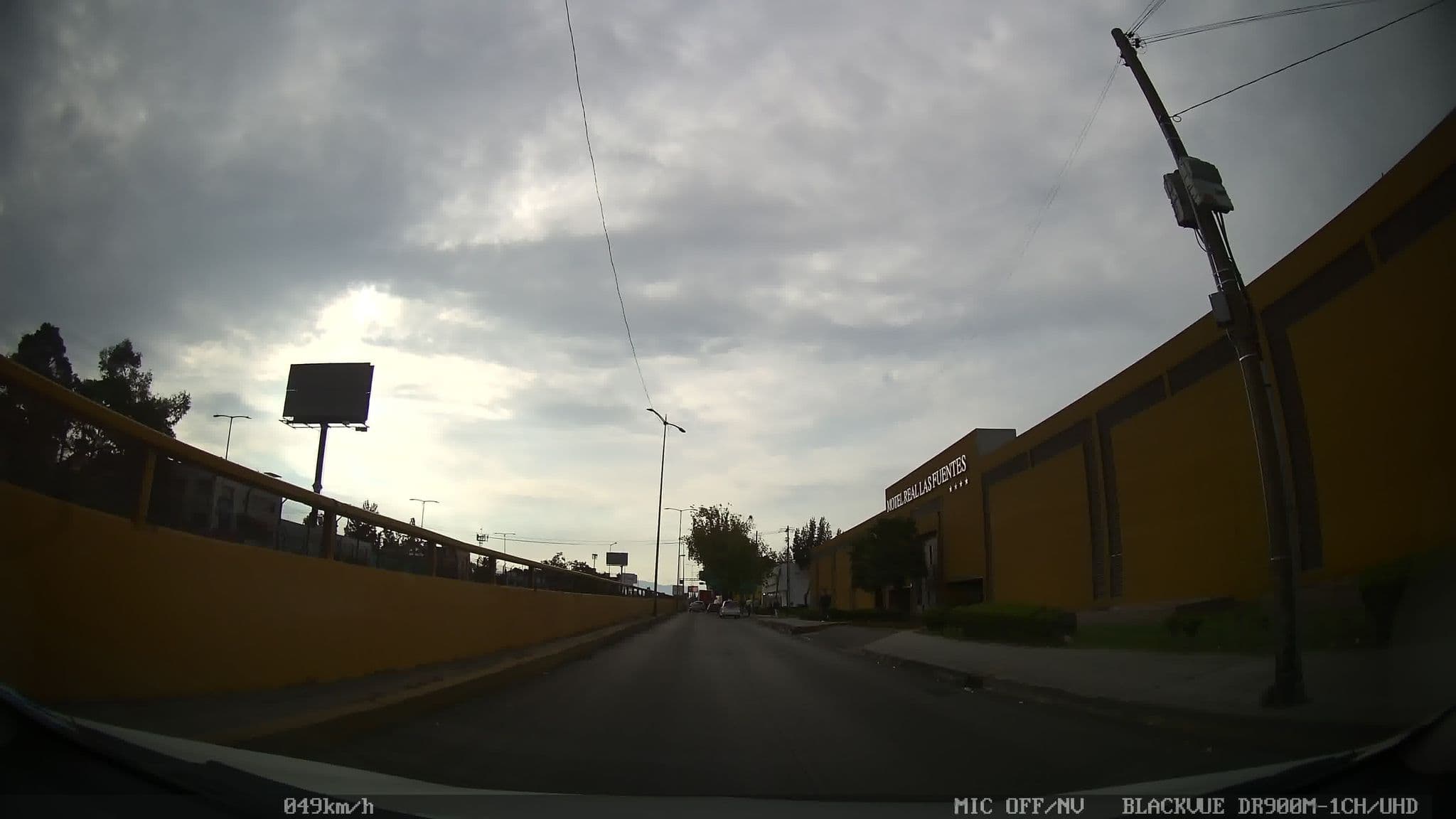 Street view near Comundial de Mexico, Venustiano Carranza — © kaart_1 (CC BY-SA · Mapillary)