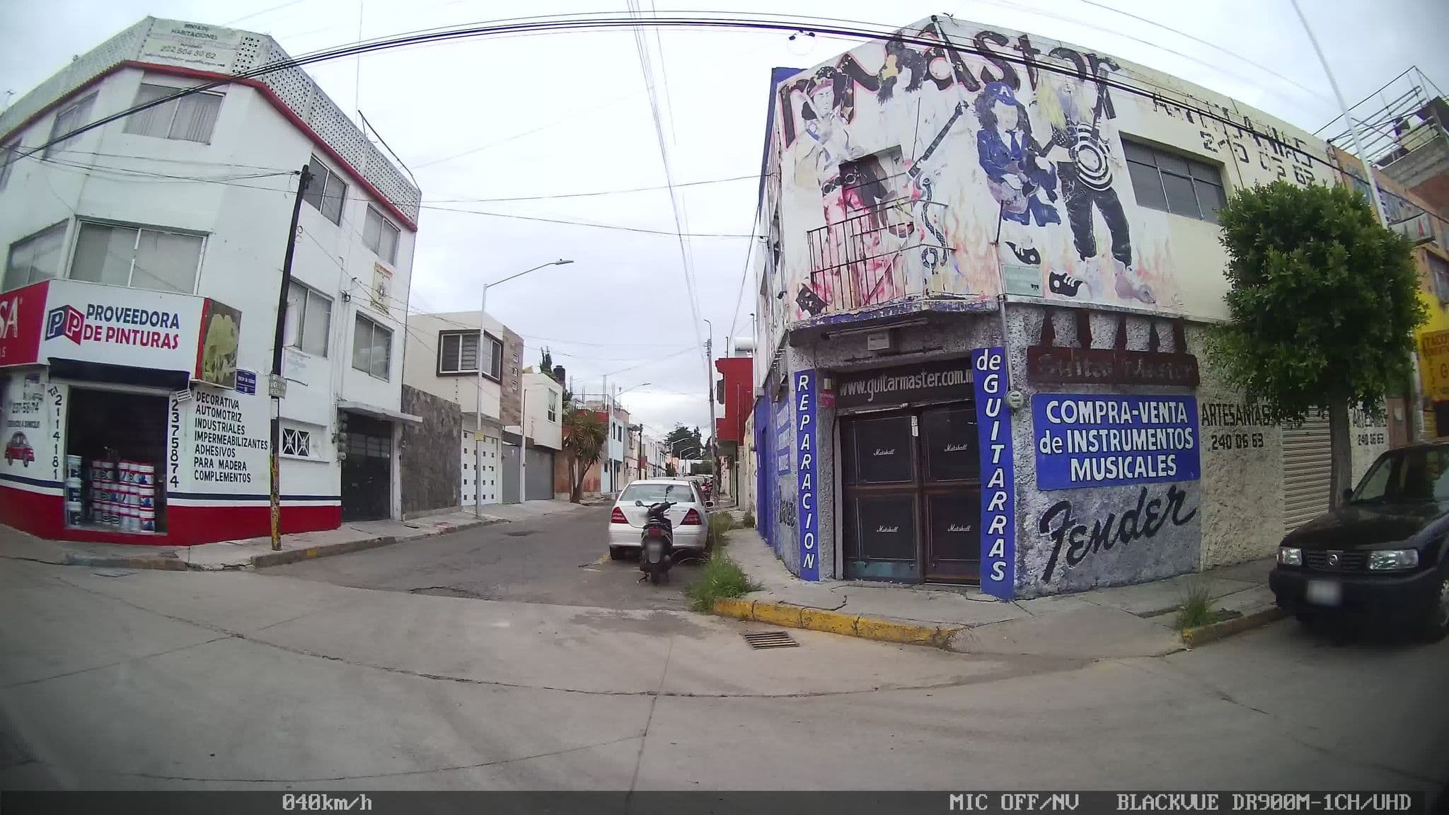 Street view near Hostal de Mendoza, Puebla — © kaart_4 (CC BY-SA · Mapillary)