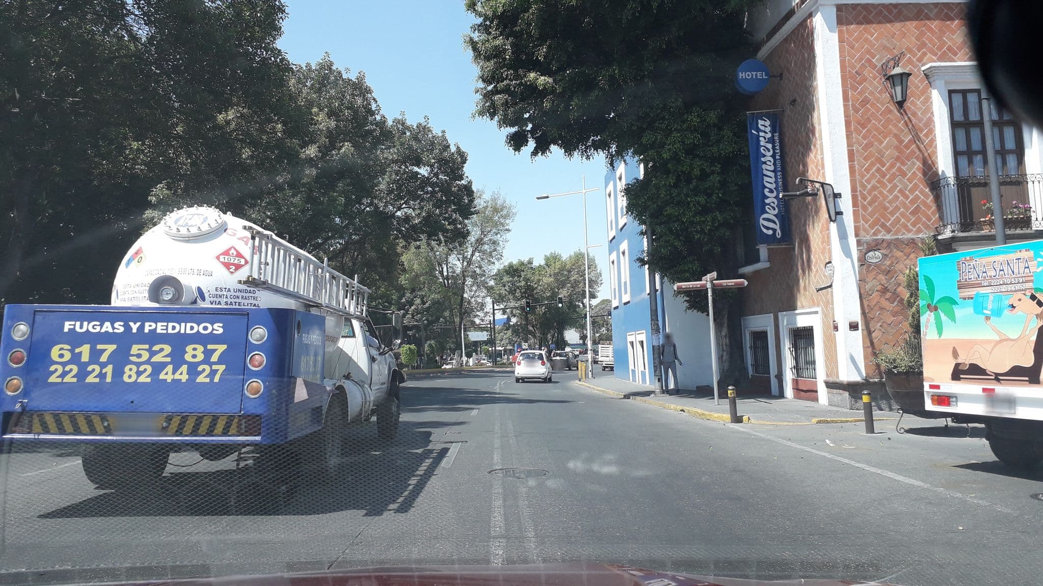 Street view near Hotel Cartesiano, Puebla — © gchava85 (CC BY-SA · Mapillary)