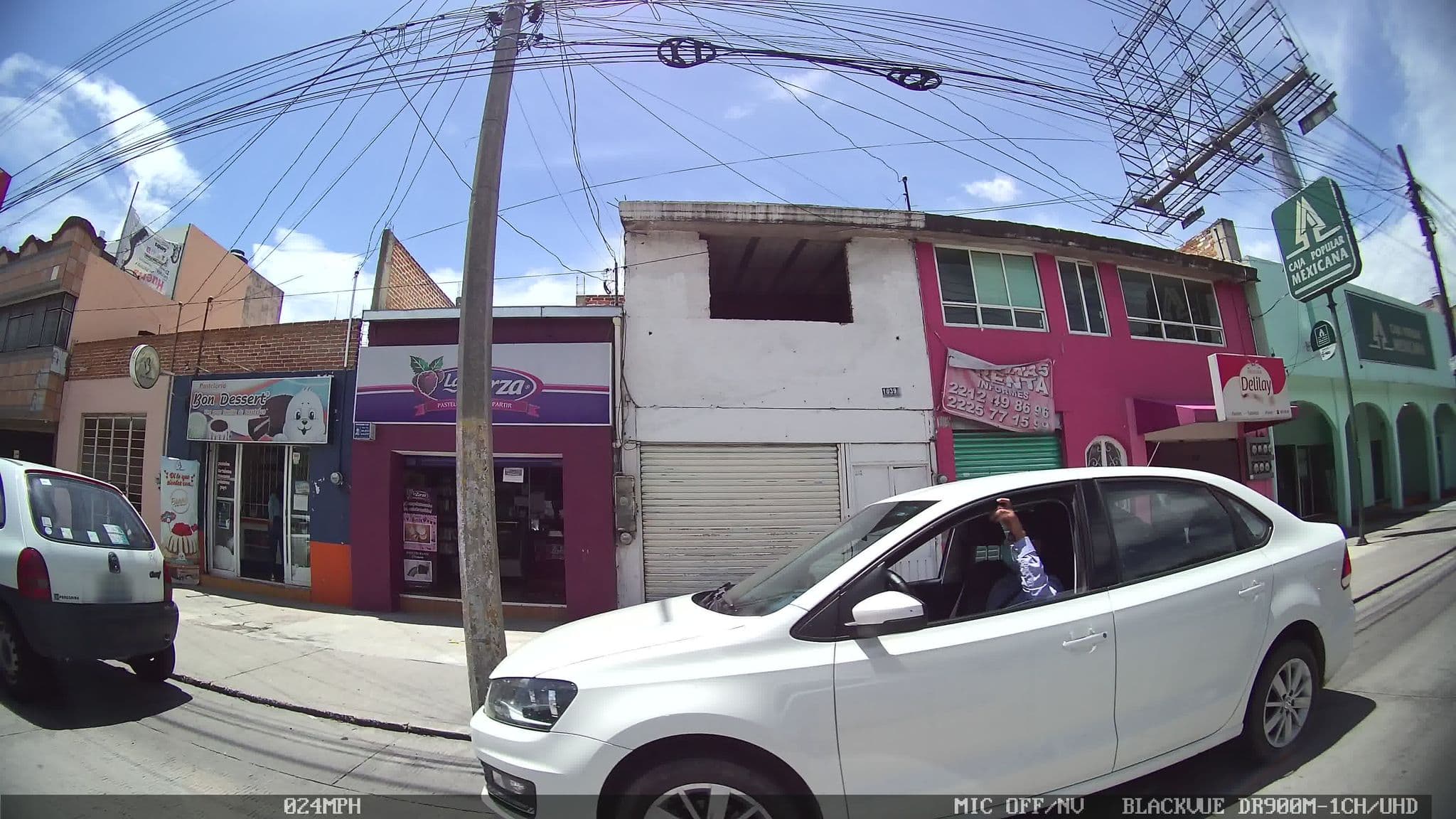 Street view near hotel precidencial, Puebla — © kaart_2 (CC BY-SA · Mapillary)