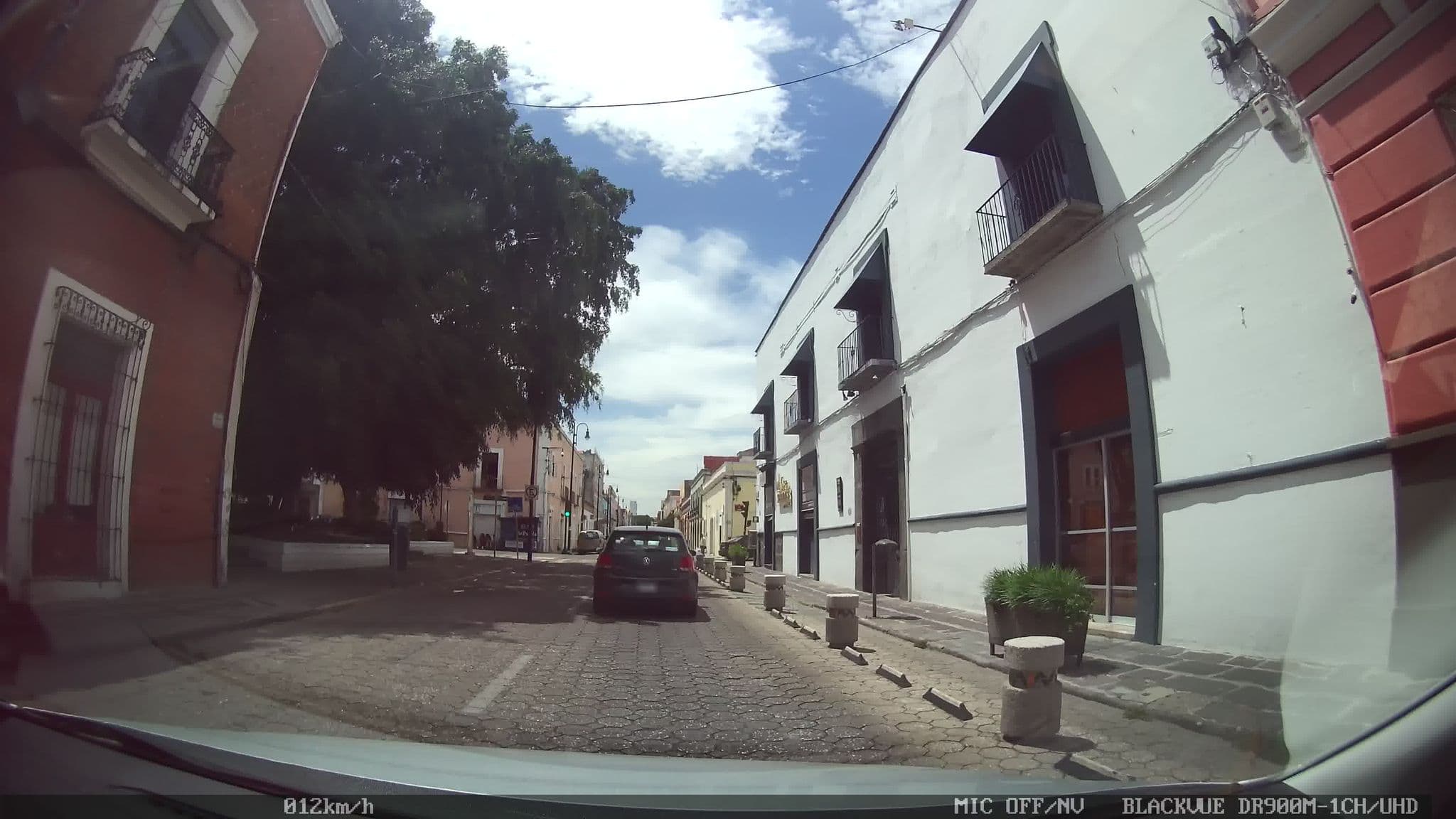 Street view near Casa Galeria, Puebla — © kaart_4 (CC BY-SA · Mapillary)