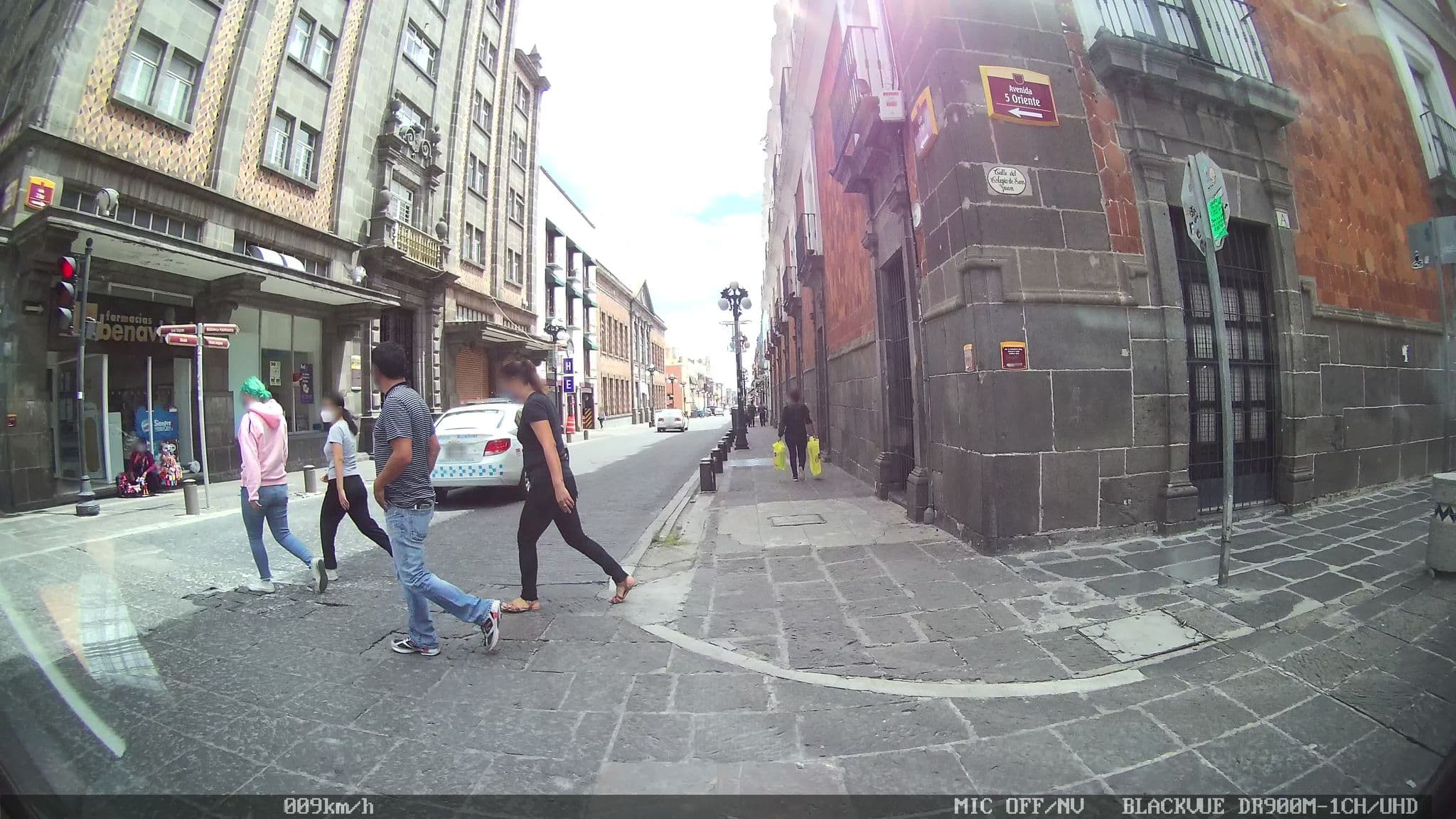 Street view near Club Leones de Puebla, Puebla — © kaart_4 (CC BY-SA · Mapillary)