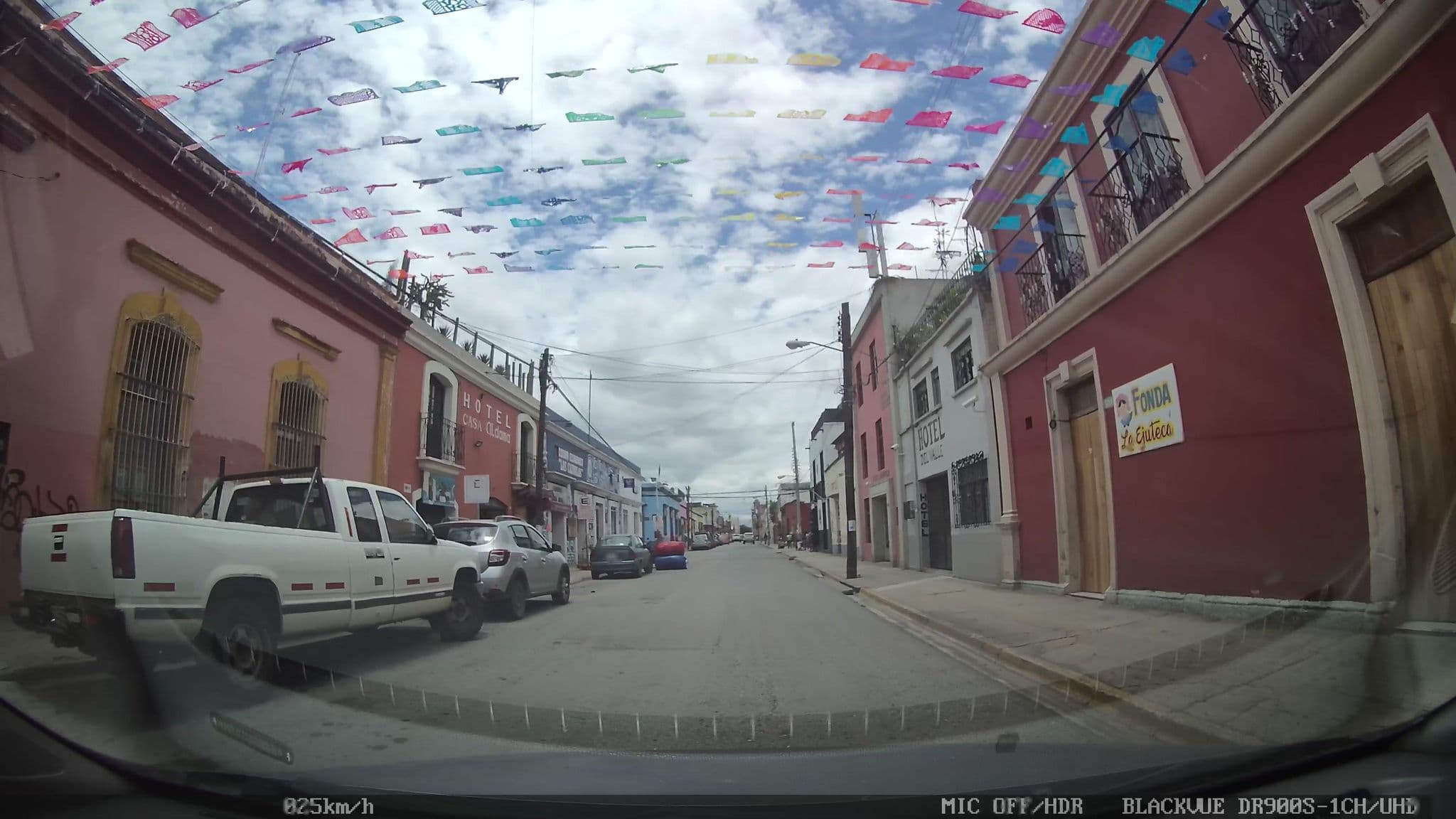 Street view near hotel america, Oaxaca — © nicovargas (CC BY-SA · Mapillary)