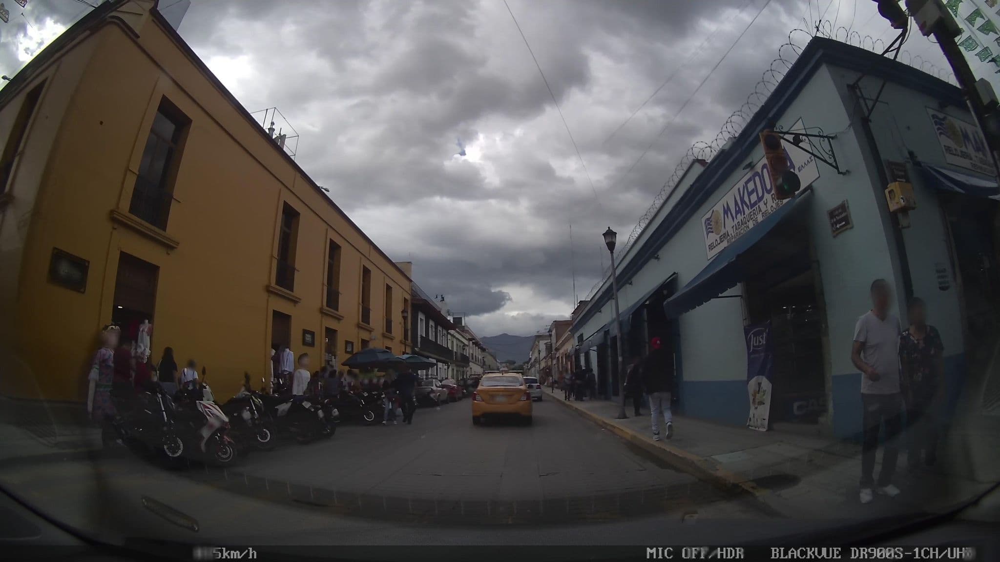 Street view near La casona de los dos patios, Oaxaca — © nicovargas (CC BY-SA · Mapillary)