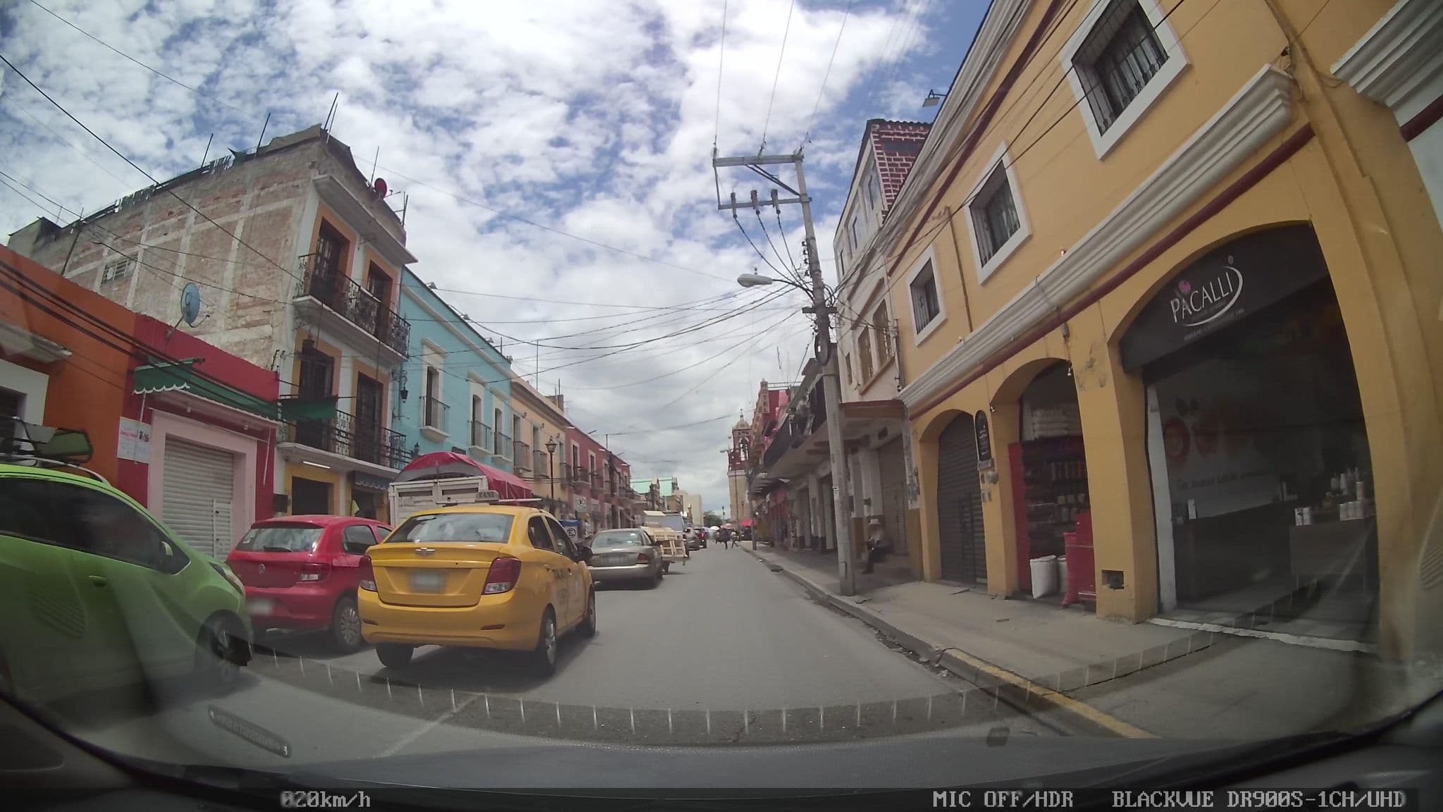 Street view near Posada Chapulin, Oaxaca — © nicovargas (CC BY-SA · Mapillary)