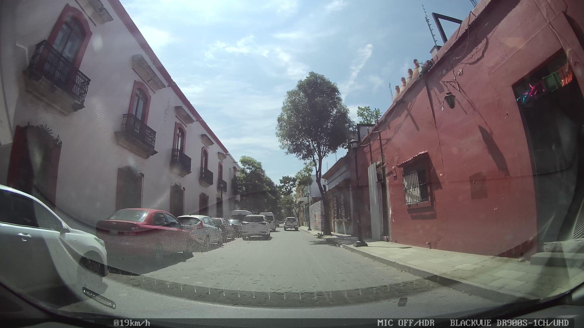 Street view near Selina Hostal, Oaxaca — © nicovargas (CC BY-SA · Mapillary)