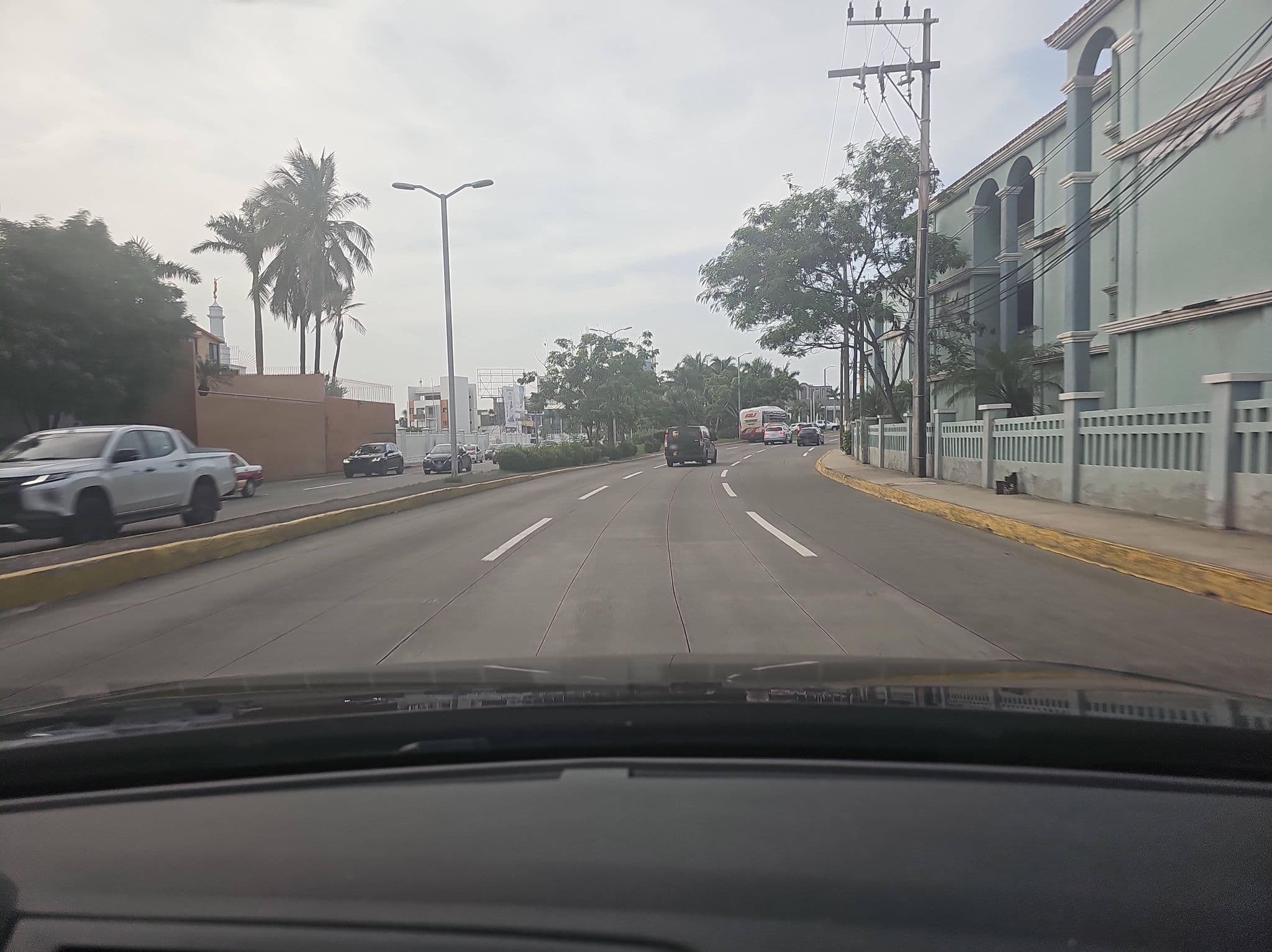 Street view near Best Western Paraiso Suites, Boca del Rio — © ezaratemx (CC BY-SA · Mapillary)