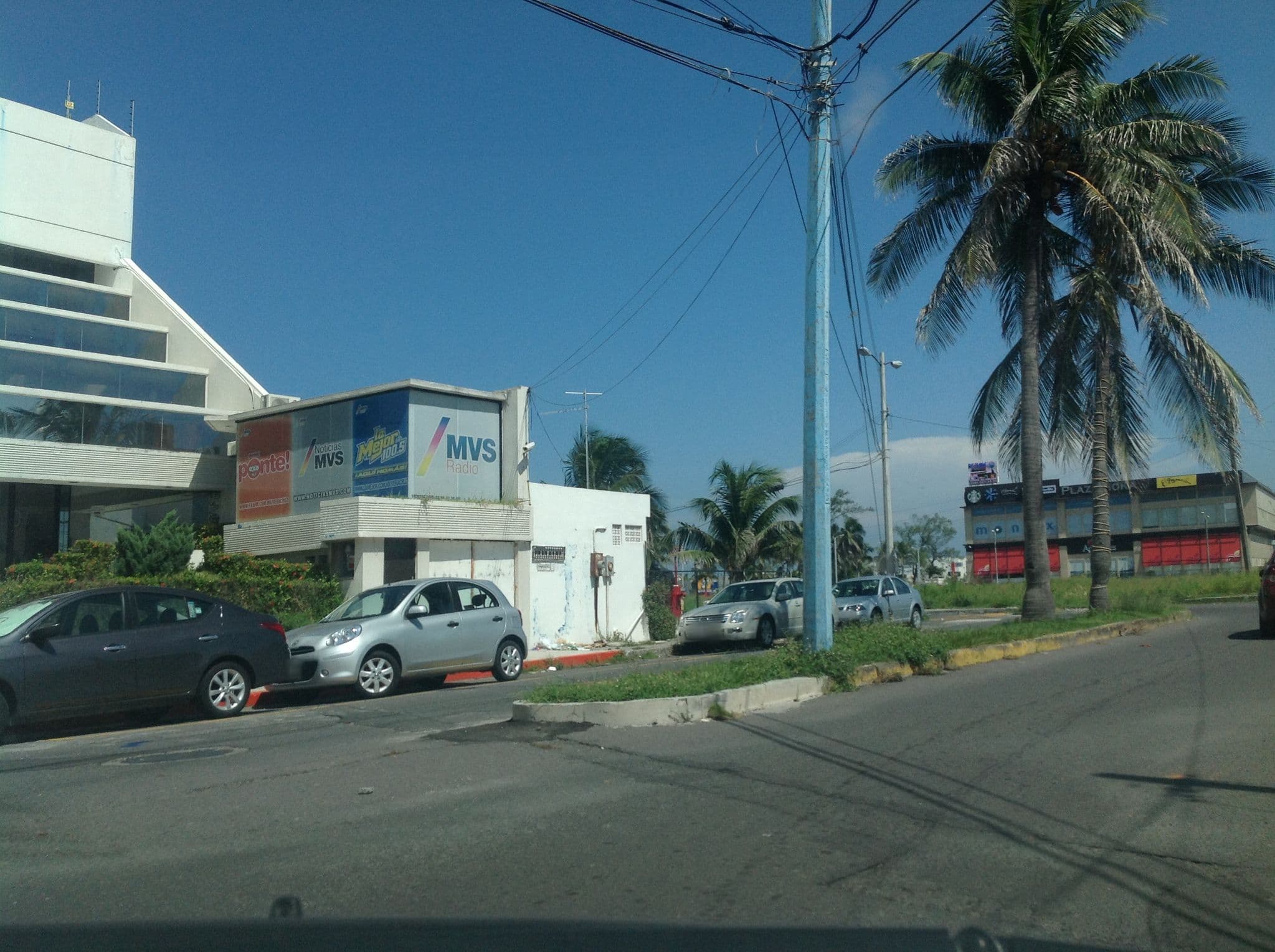 Street view near BEST WESTERN PLUS Boka, Veracruz — © omarsansi (CC BY-SA · Mapillary)