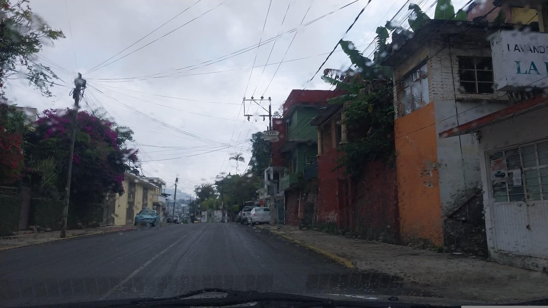 Street view near Hotel Bello Xalapa, Xalapa de Enríquez — © edisunza (CC BY-SA · Mapillary)