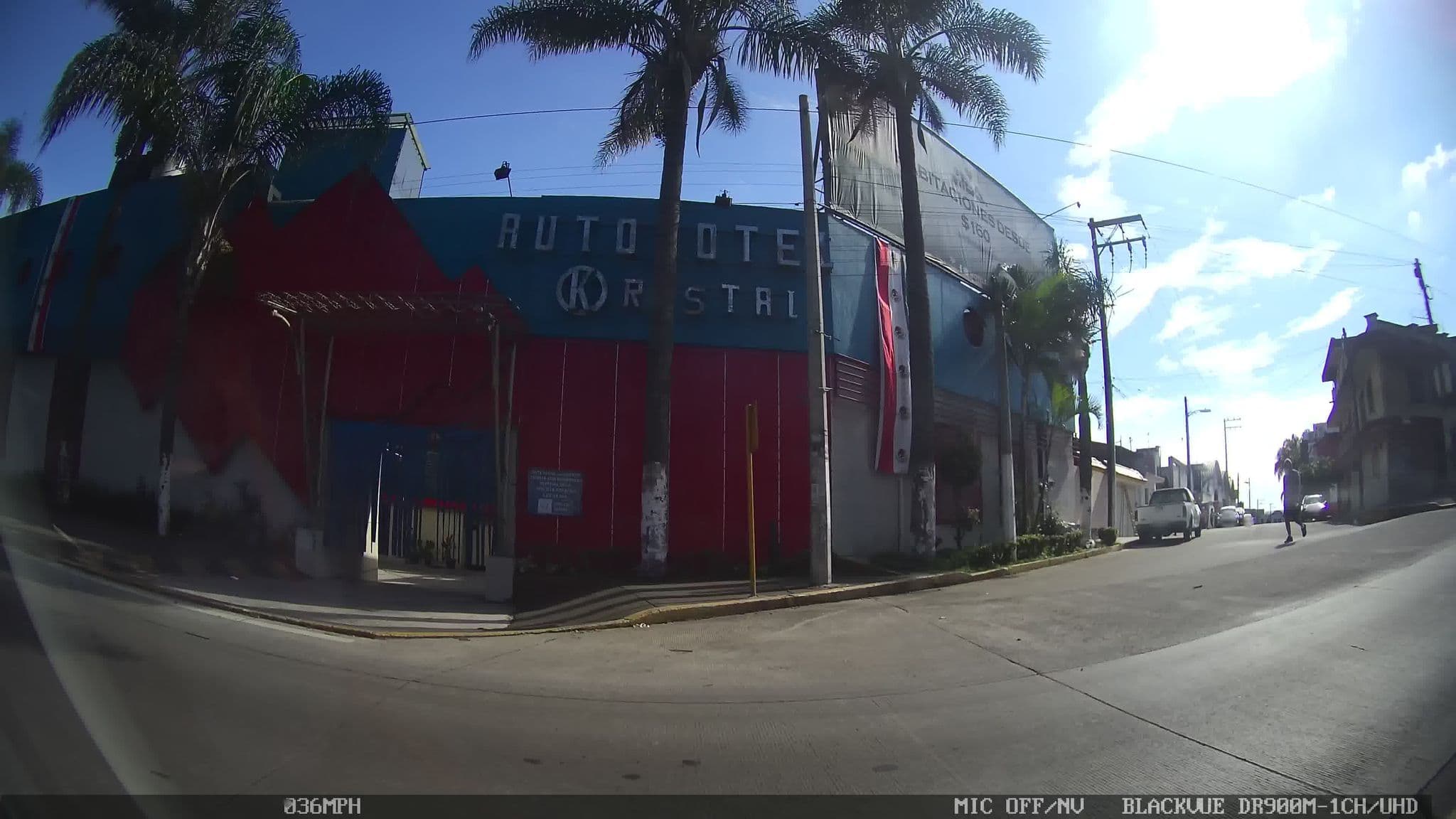 Street view near Reynaldo Quirarte Vargas, Xalapa de Enríquez — © kaart_2 (CC BY-SA · Mapillary)