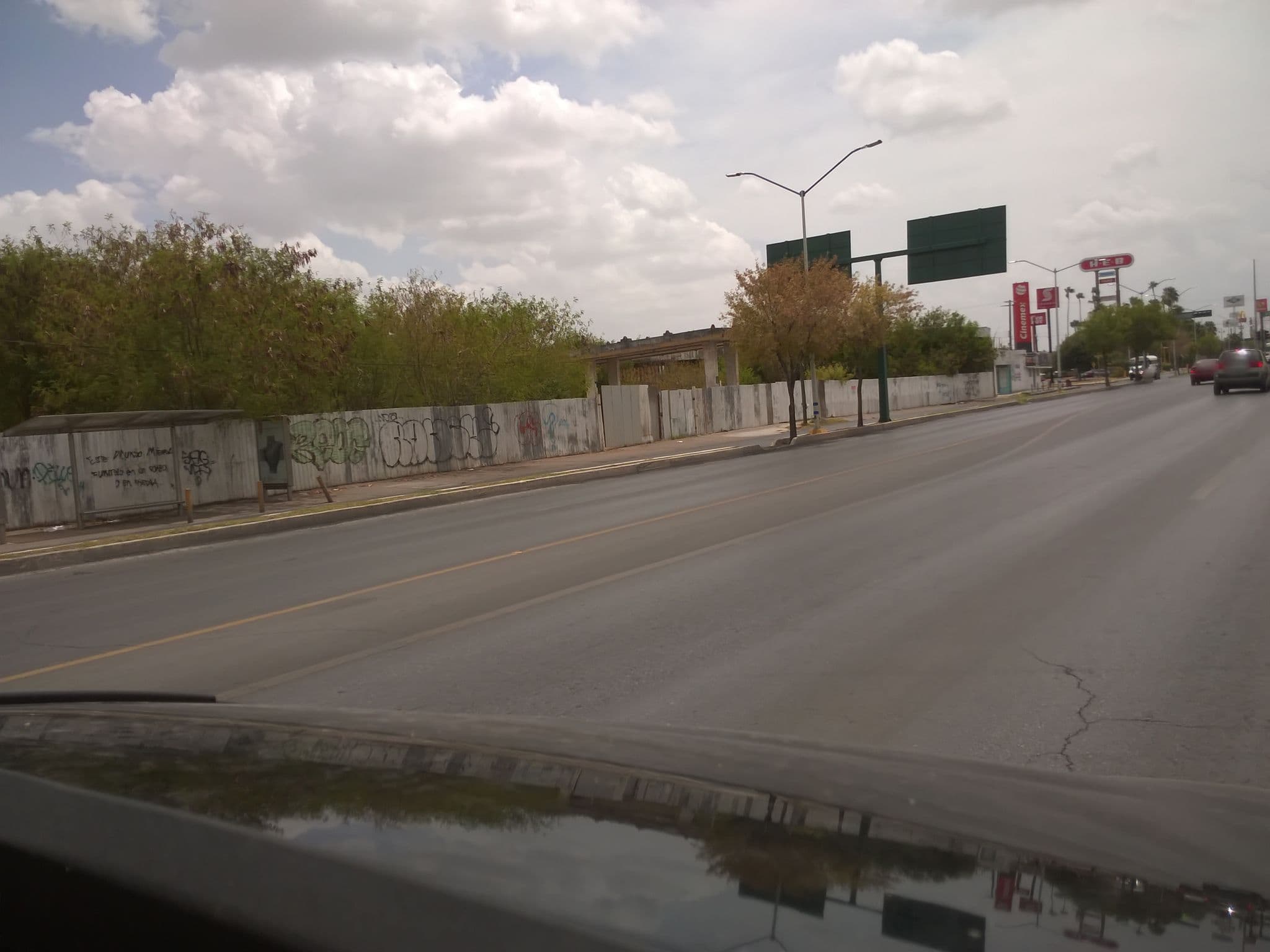 Street view near hotel diamante, Nuevo Laredo — © jmartinez91 (CC BY-SA · Mapillary)