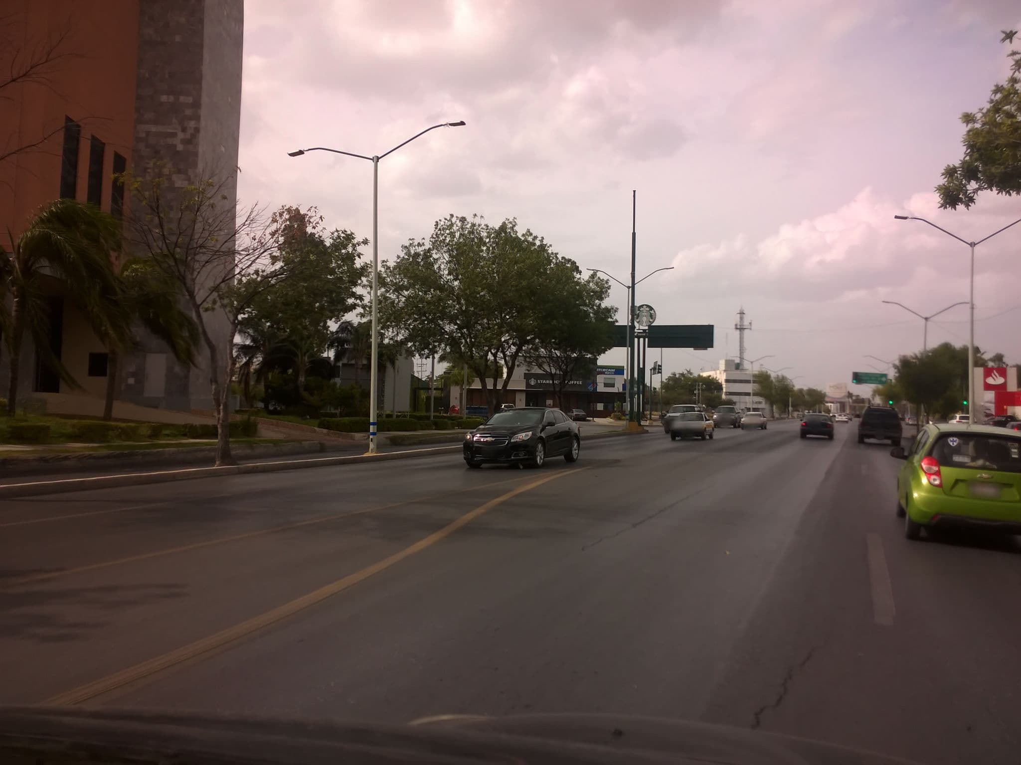 Street view near Crowne Plaza Nuevo Laredo, Nuevo Laredo — © jmartinez91 (CC BY-SA · Mapillary)