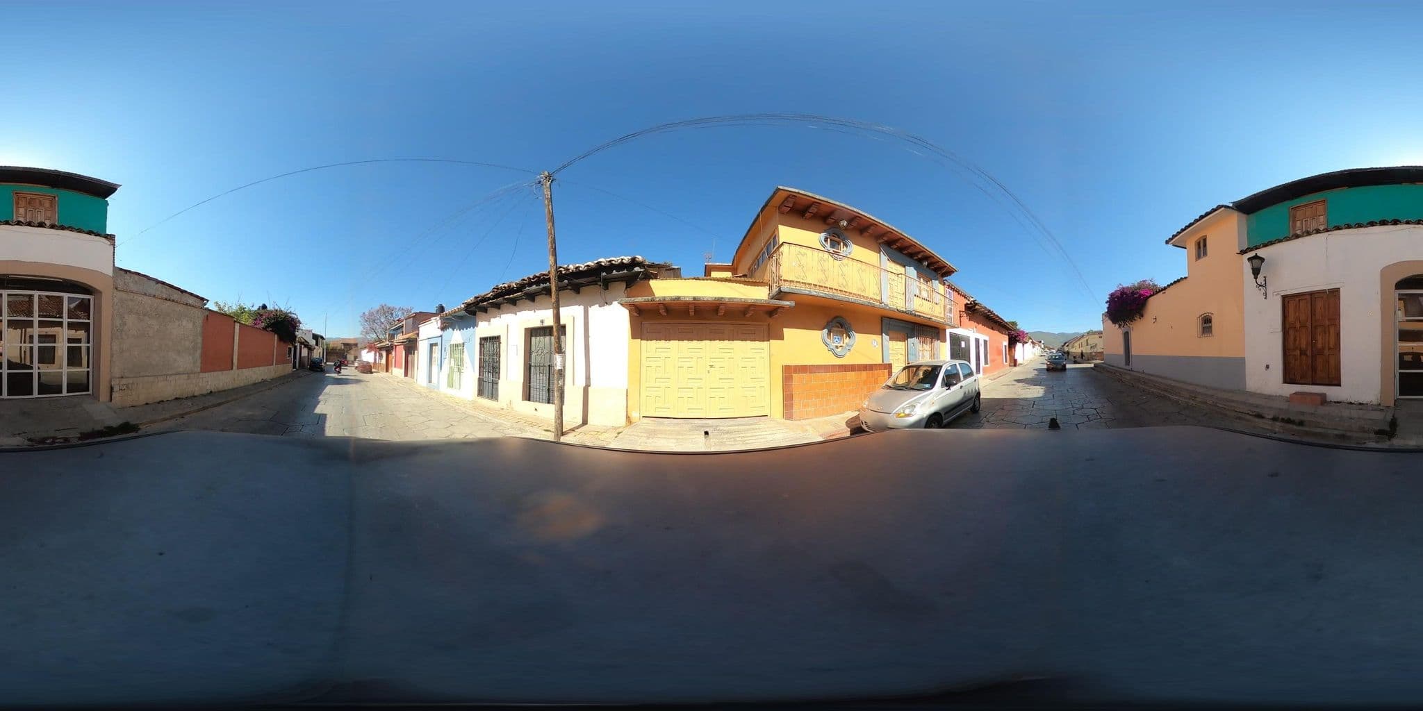 Street view near Posada Frijoles, San Cristóbal de las Casas — © nicovargas (CC BY-SA · Mapillary)