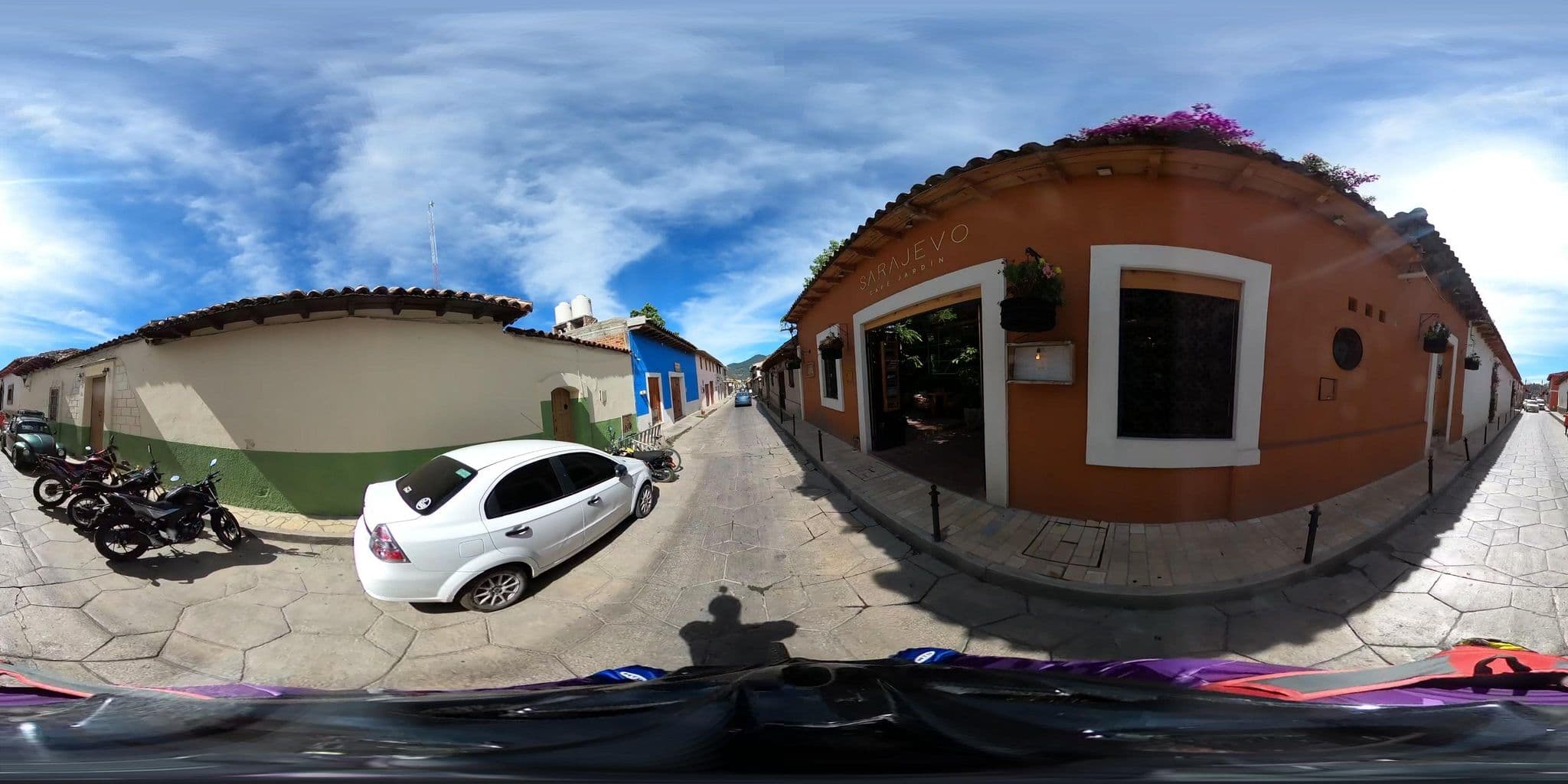 Street view near Hotel Axkan Express, San Cristóbal de las Casas — © nicovargas (CC BY-SA · Mapillary)