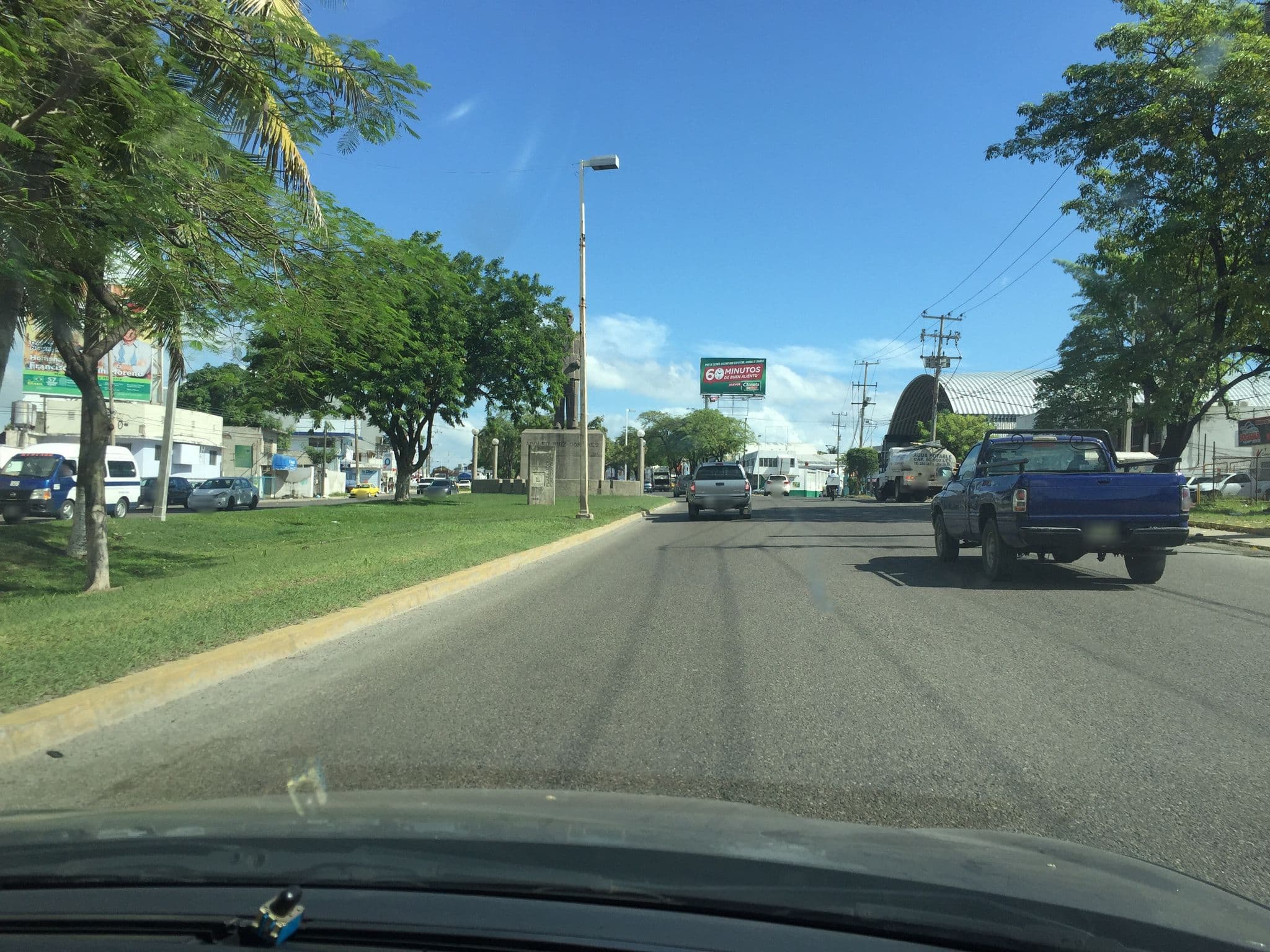 Street view near Baez Carrizal Hotel, Villahermosa — © mapeadora (CC BY-SA · Mapillary)