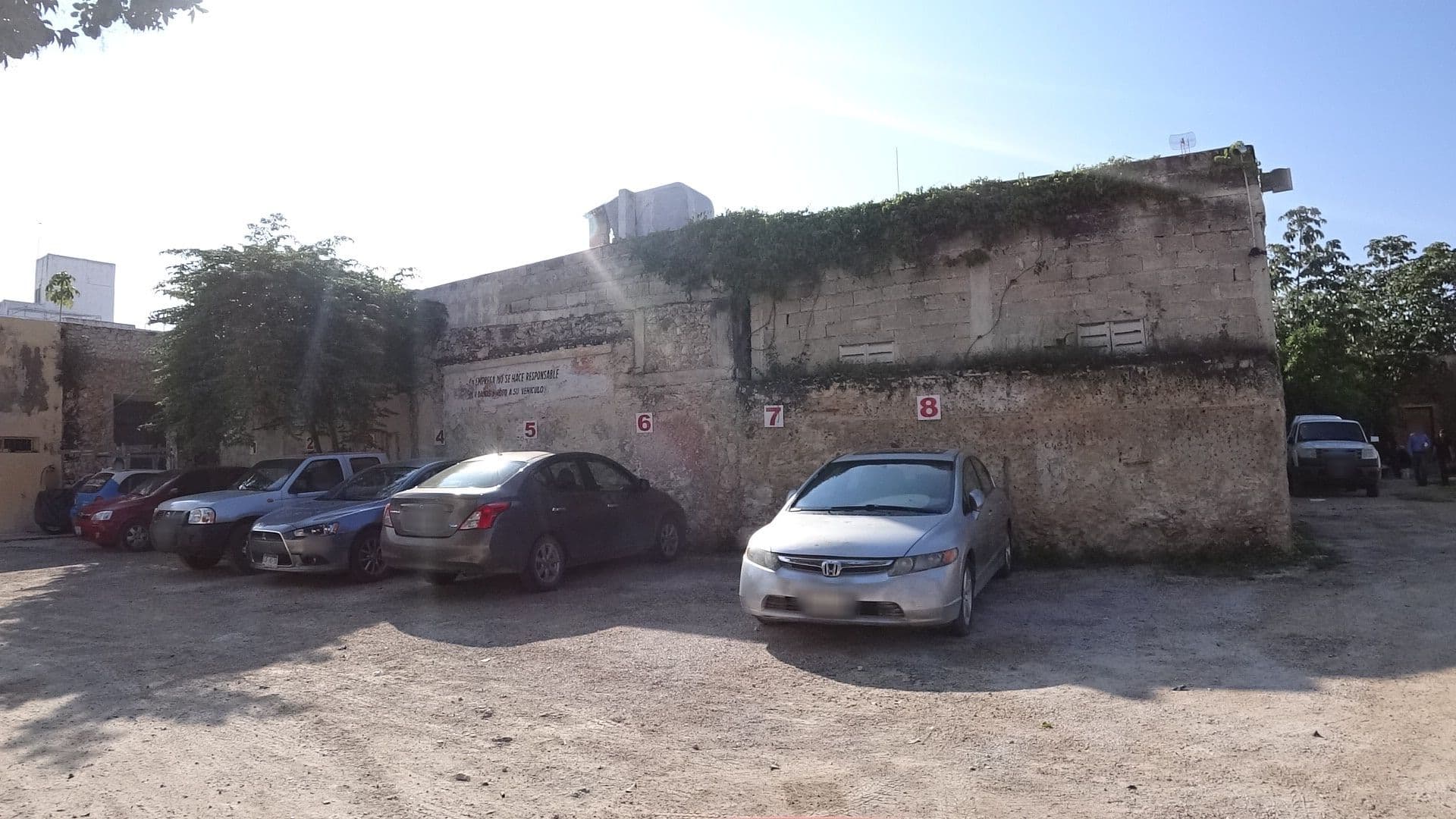 Street view near Hostal El Pirata, Campeche — © z0rg (CC BY-SA · Mapillary)