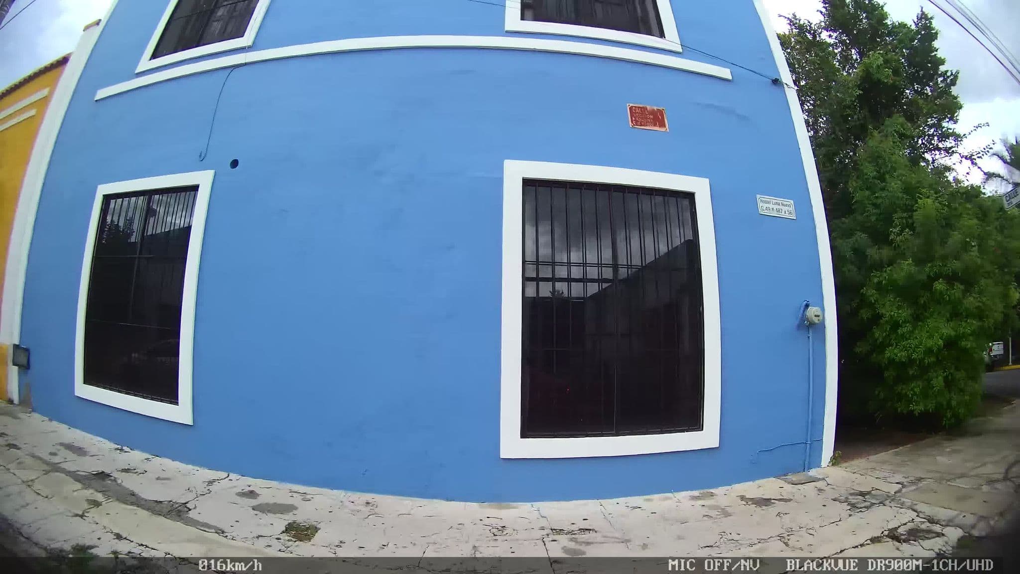Street view near Café Hotel del Ángel, Mérida — © kaart_2 (CC BY-SA · Mapillary)