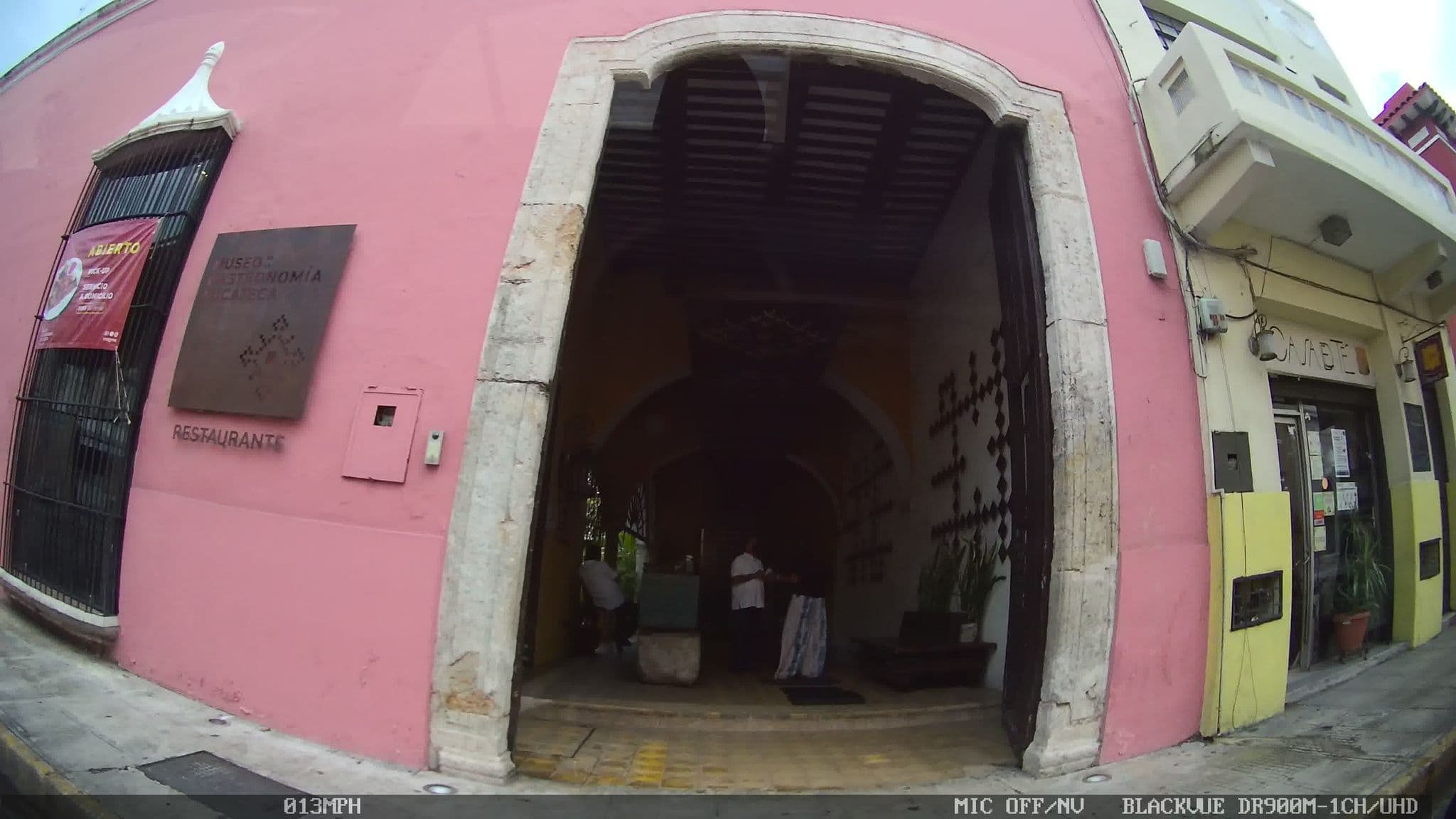 Street view near room 1702, Mérida — © kaart_2 (CC BY-SA · Mapillary)