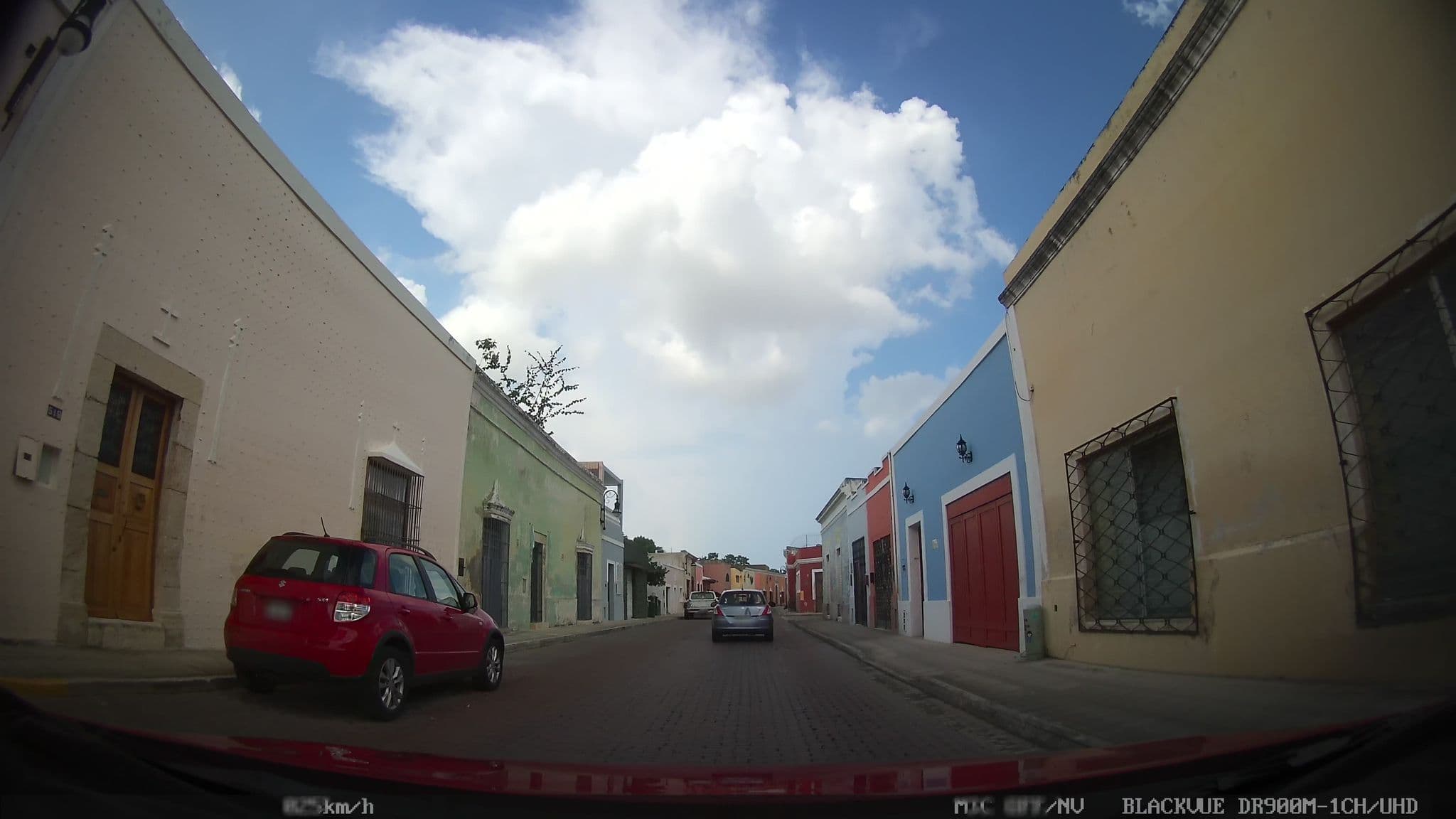 Street view near Casa Corazón, Mérida — © kaart_2 (CC BY-SA · Mapillary)