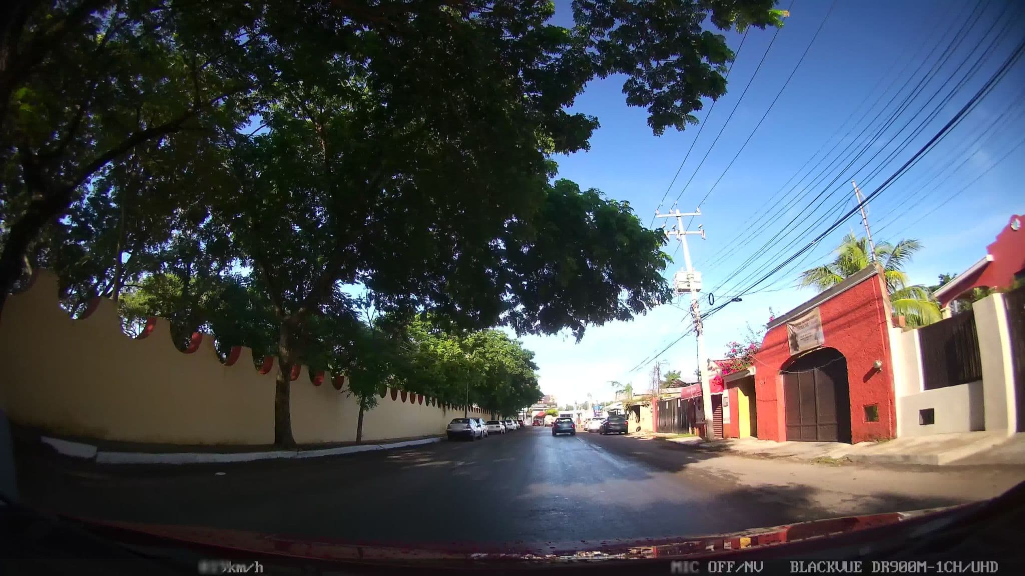 Street view near La Familia, Mérida — © kaart_2 (CC BY-SA · Mapillary)