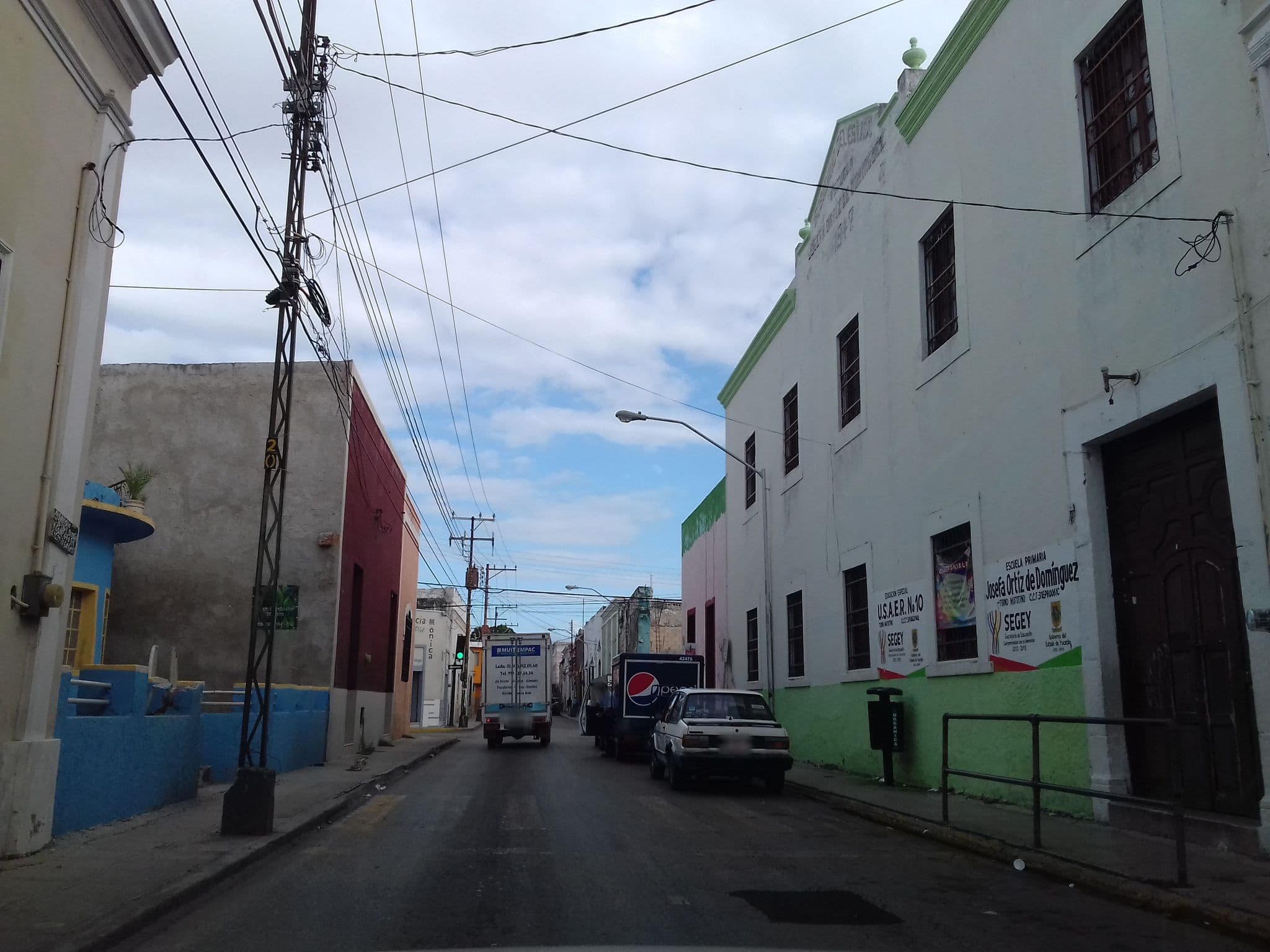 Street view near Hotel Marsella, Mérida — © colombia_tour (CC BY-SA · Mapillary)