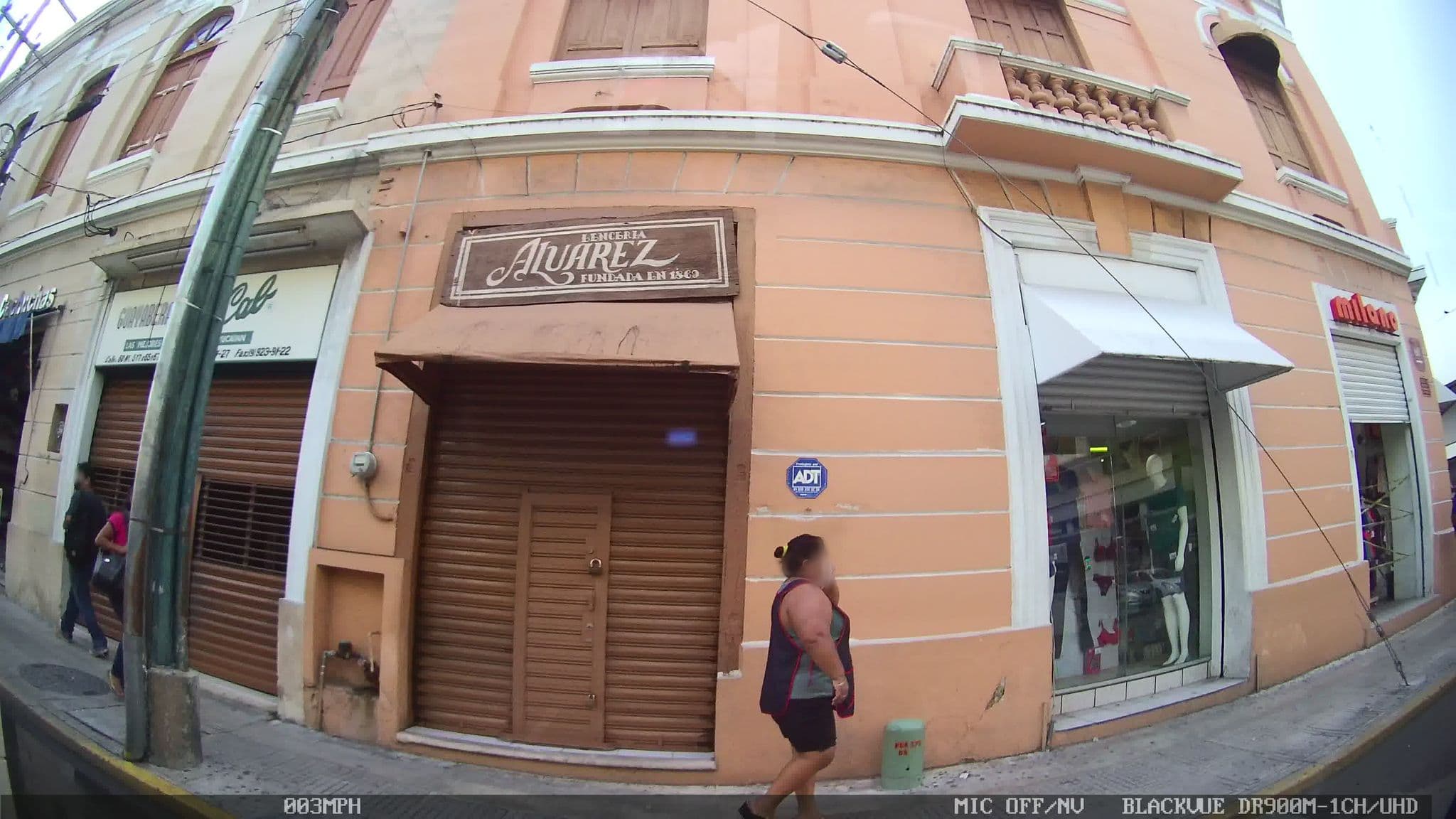 Street view near Rivero Cervera Manuel J, Mérida — © kaart_2 (CC BY-SA · Mapillary)