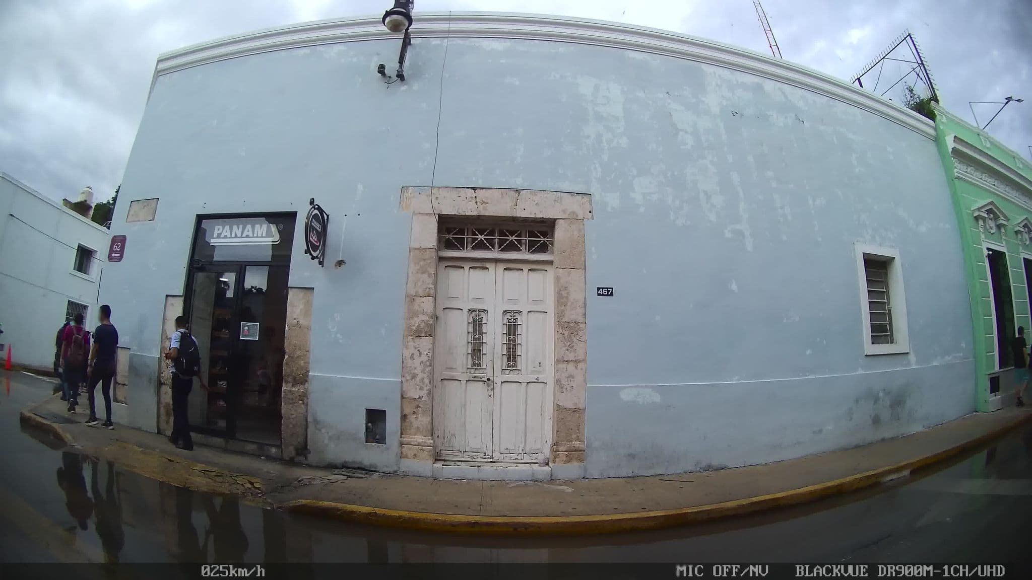 Street view near Guia Mérida, Mérida — © kaart_2 (CC BY-SA · Mapillary)