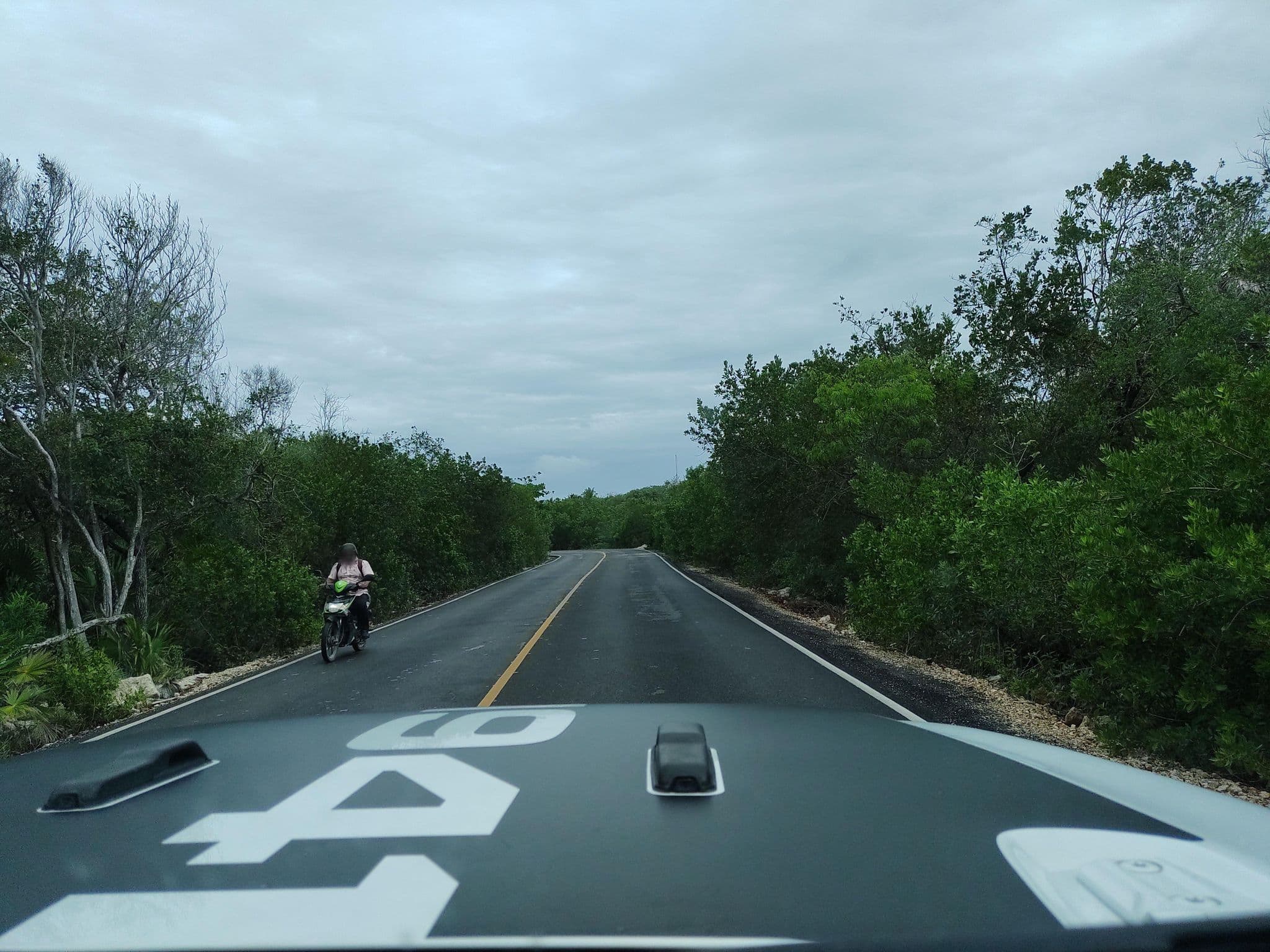 Street view near Villa Feronia, Tulum — © mapeadora (CC BY-SA · Mapillary)