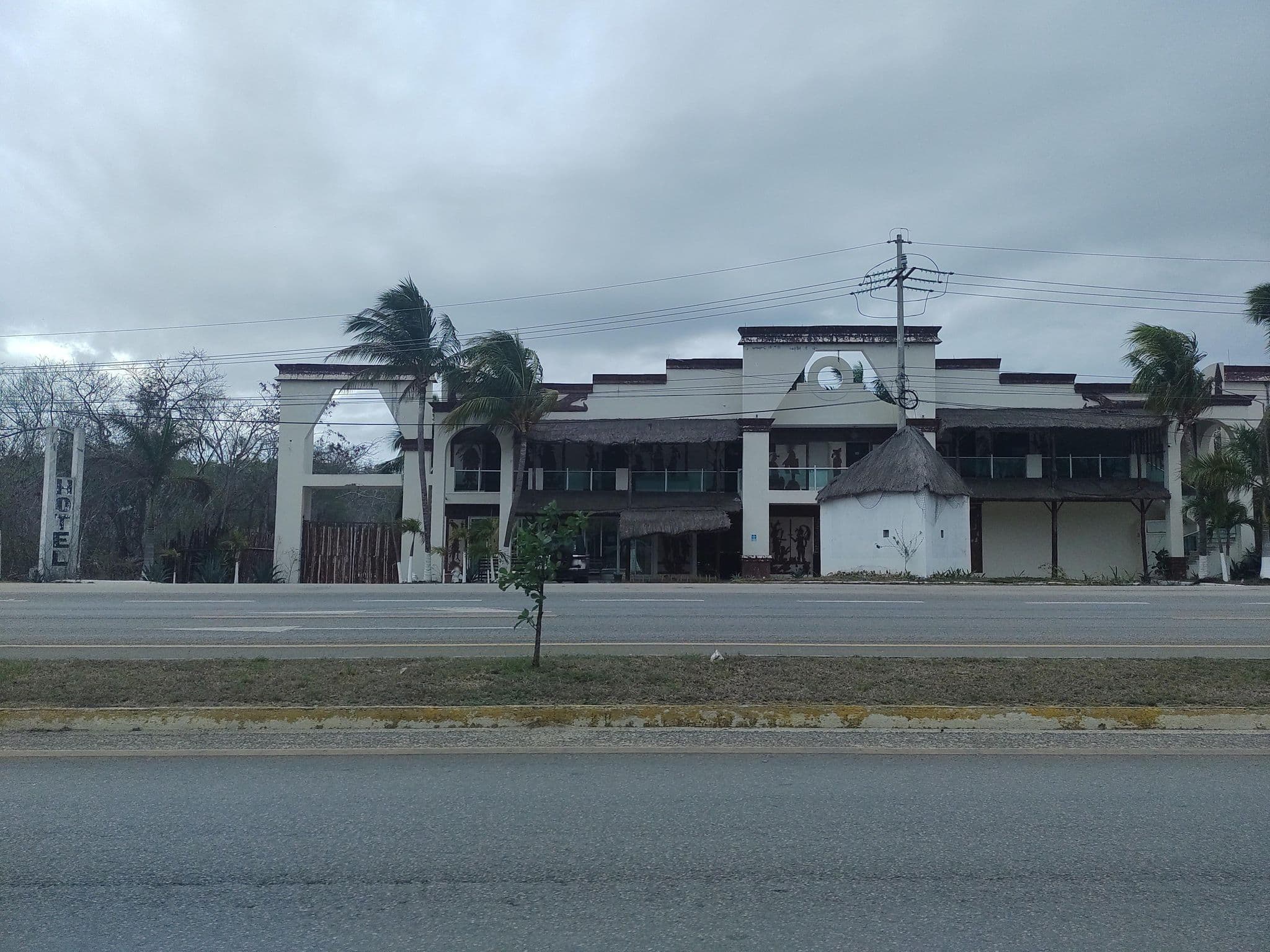Street view near Sunset Lu’um Hotel, Tulum — © mapeadora (CC BY-SA · Mapillary)