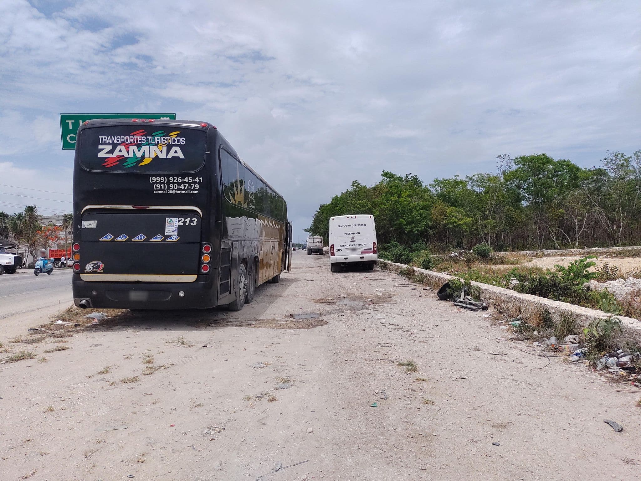 Street view near Natural Juice, Tulum — © mapeadora (CC BY-SA · Mapillary)