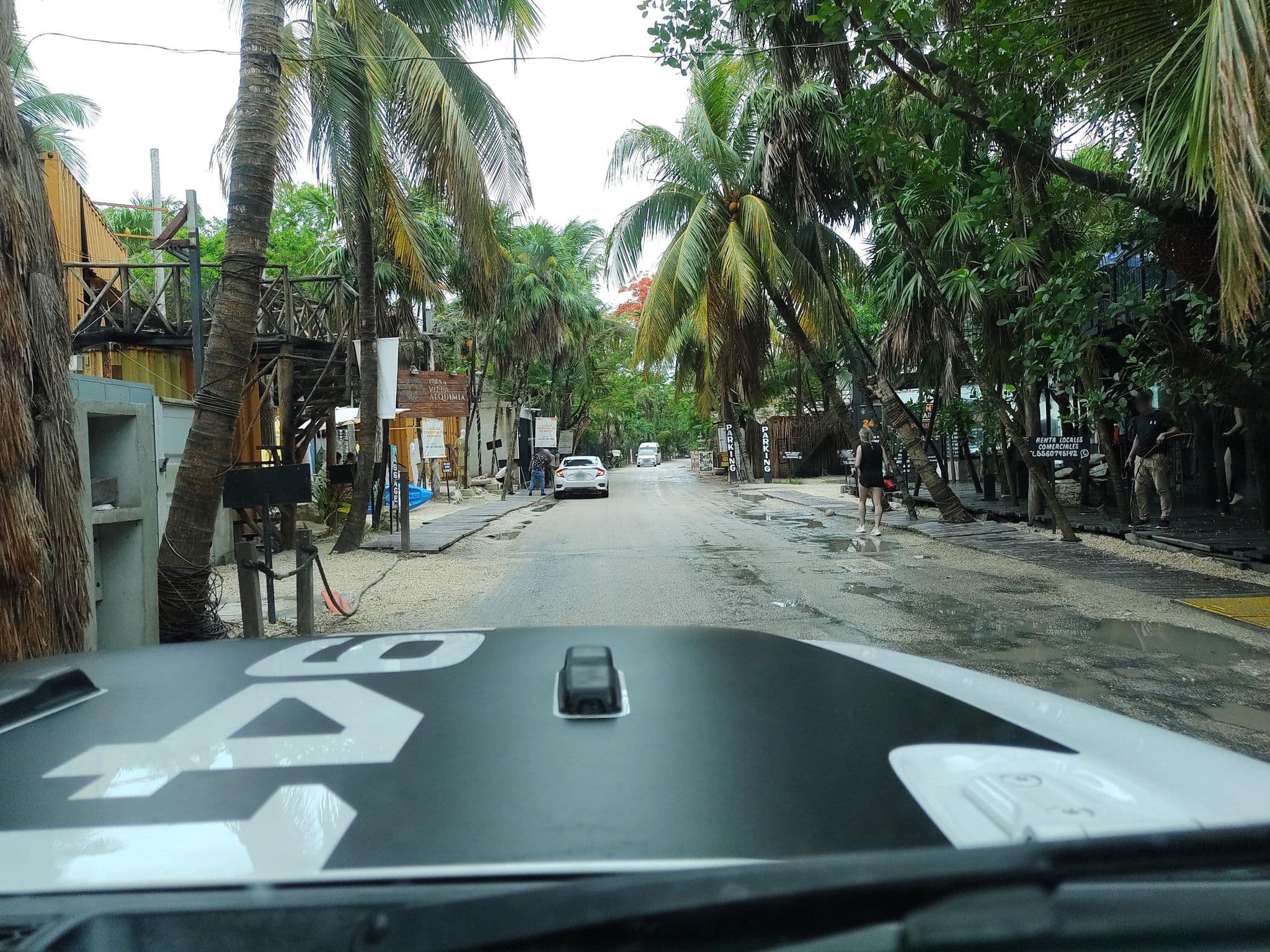 Street view near Hotel Hun Tulum, Tulum — © mapeadora (CC BY-SA · Mapillary)
