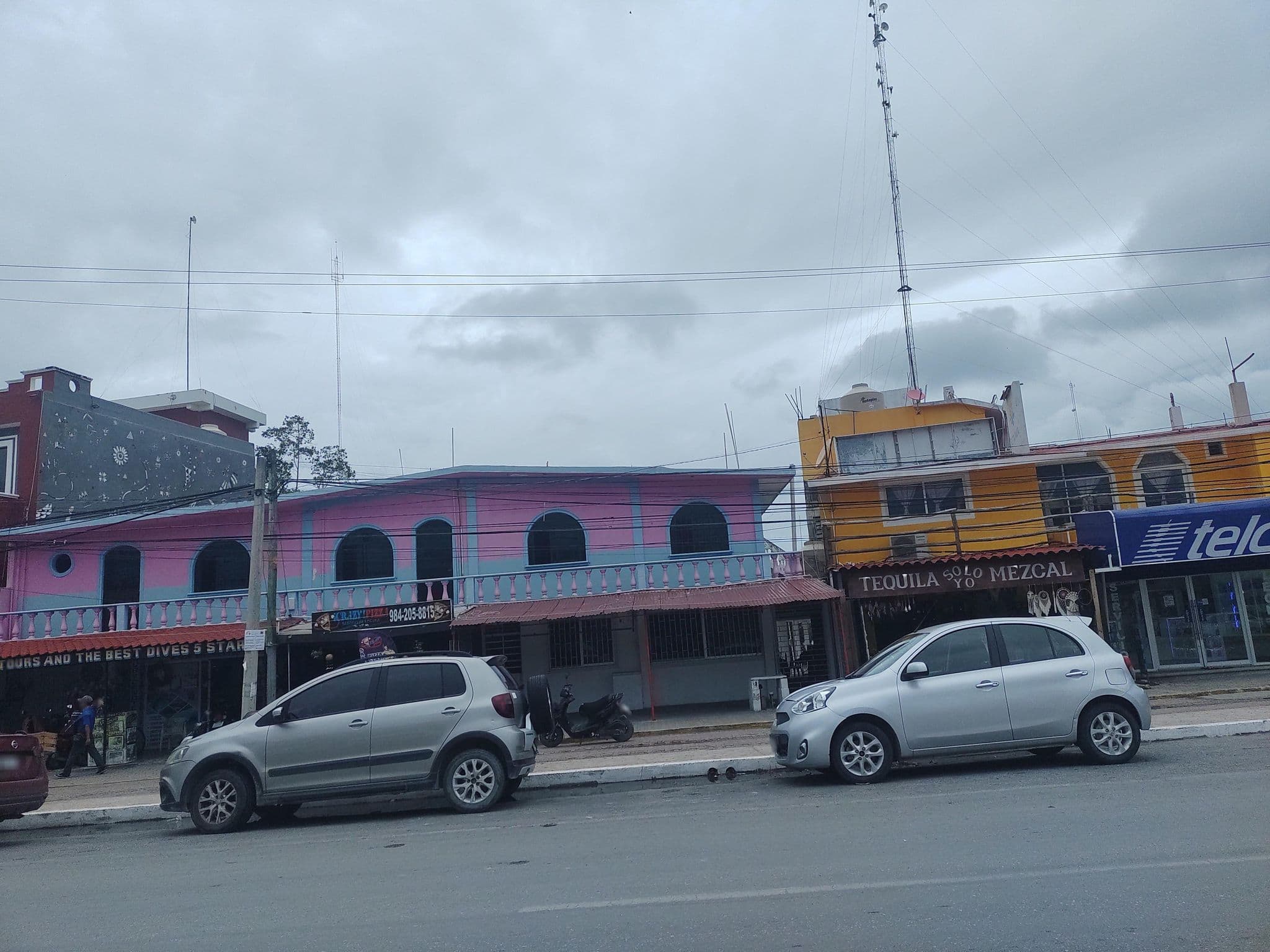 Street view near Casa Colonial Vintage Hotel, Tulum — © mapeadora (CC BY-SA · Mapillary)