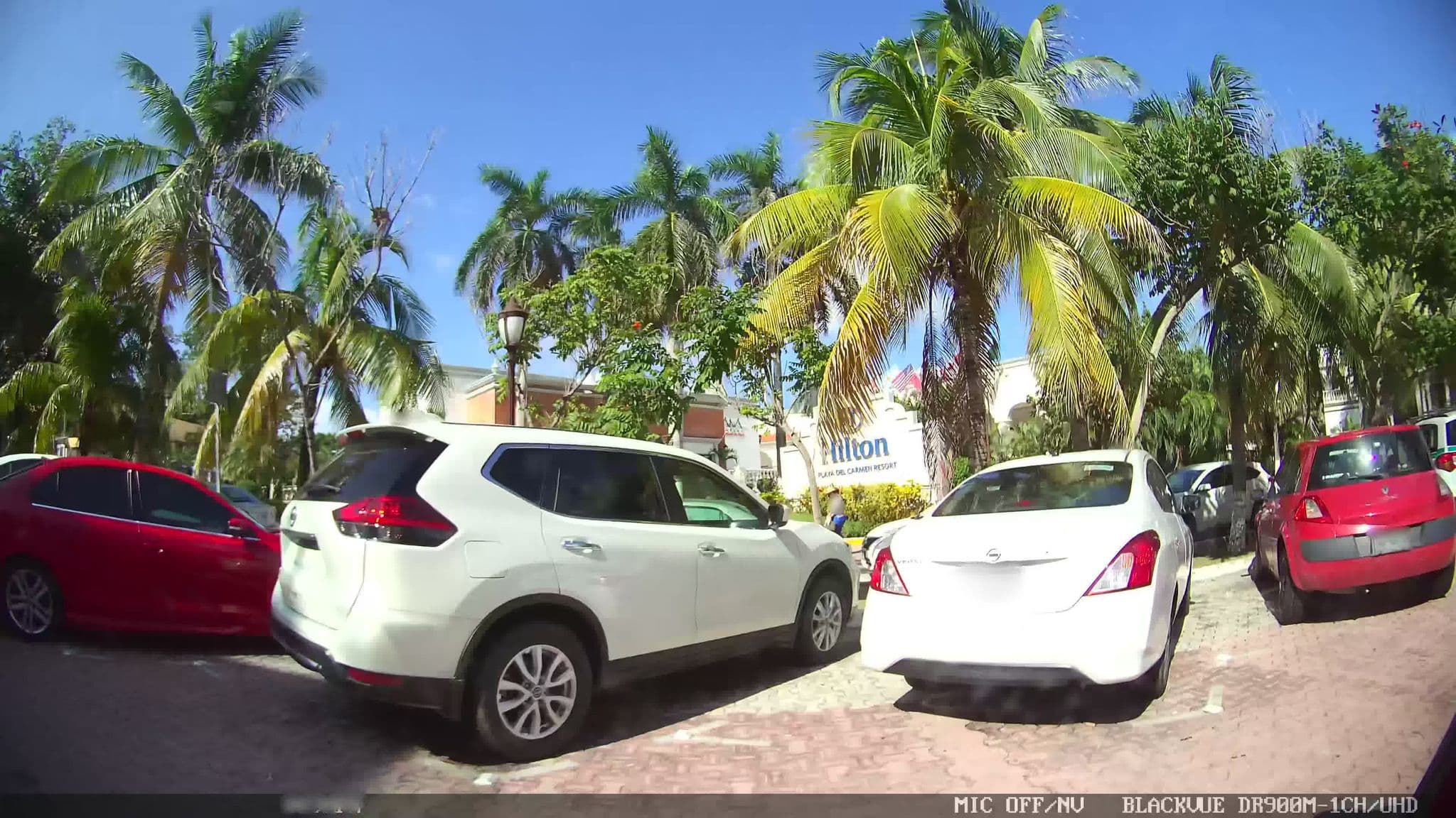 Street view near Asiana, Playa del Carmen — © kaart_2 (CC BY-SA · Mapillary)