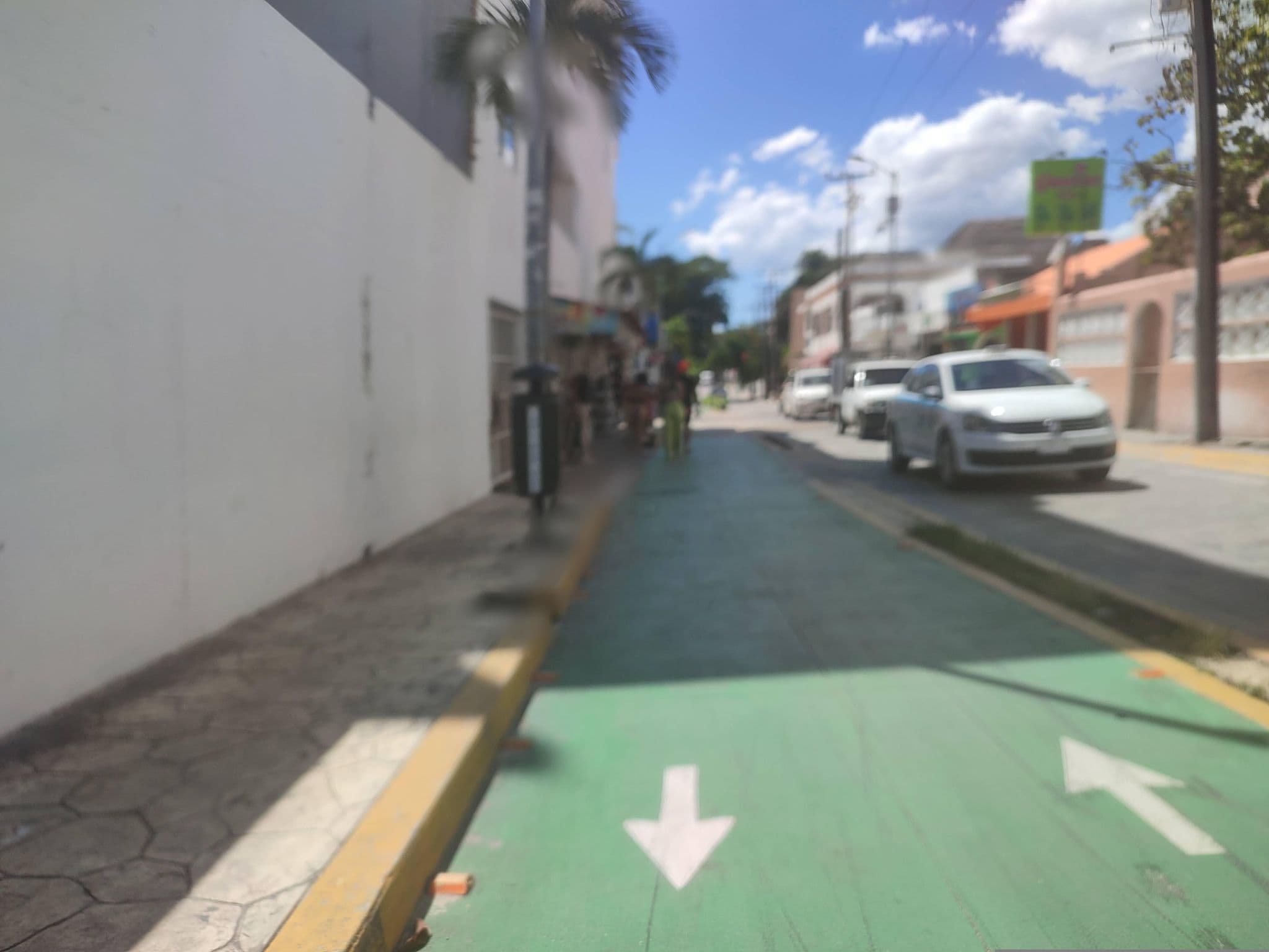 Street view near Hostel Buena Vibra, Playa del Carmen — © erickmendiola13 (CC BY-SA · Mapillary)