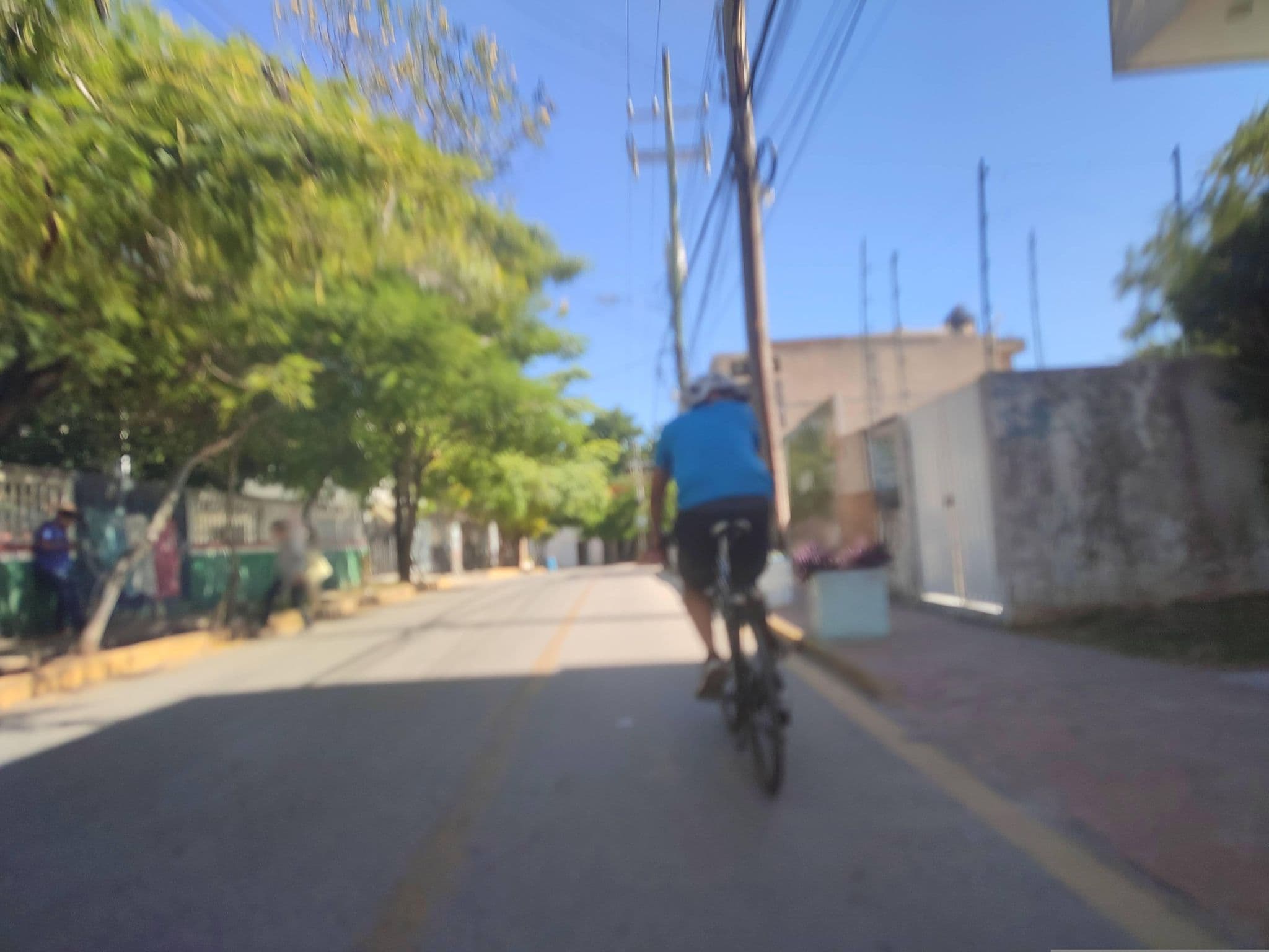 Street view near White Elephant Hostel, Playa del Carmen — © erickmendiola13 (CC BY-SA · Mapillary)