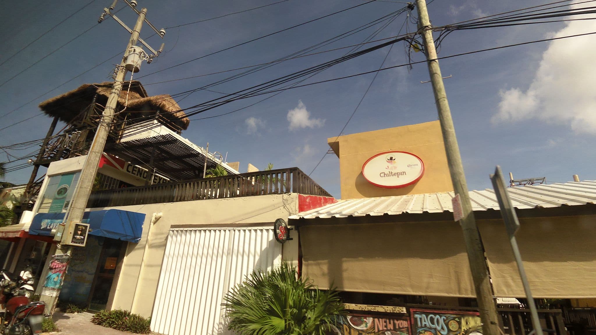 Street view near Lobo De Mar, Playa del Carmen — © rps333 (CC BY-SA · Mapillary)