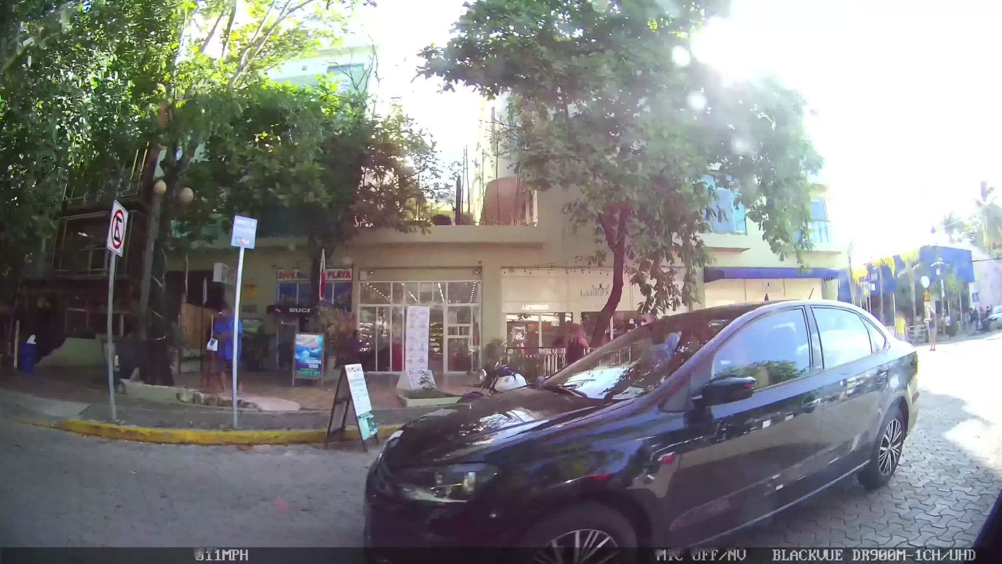 Street view near Regina Fonda, Cocina Artesanal Mexicana, Playa del Carmen — © kaart_2 (CC BY-SA · Mapillary)
