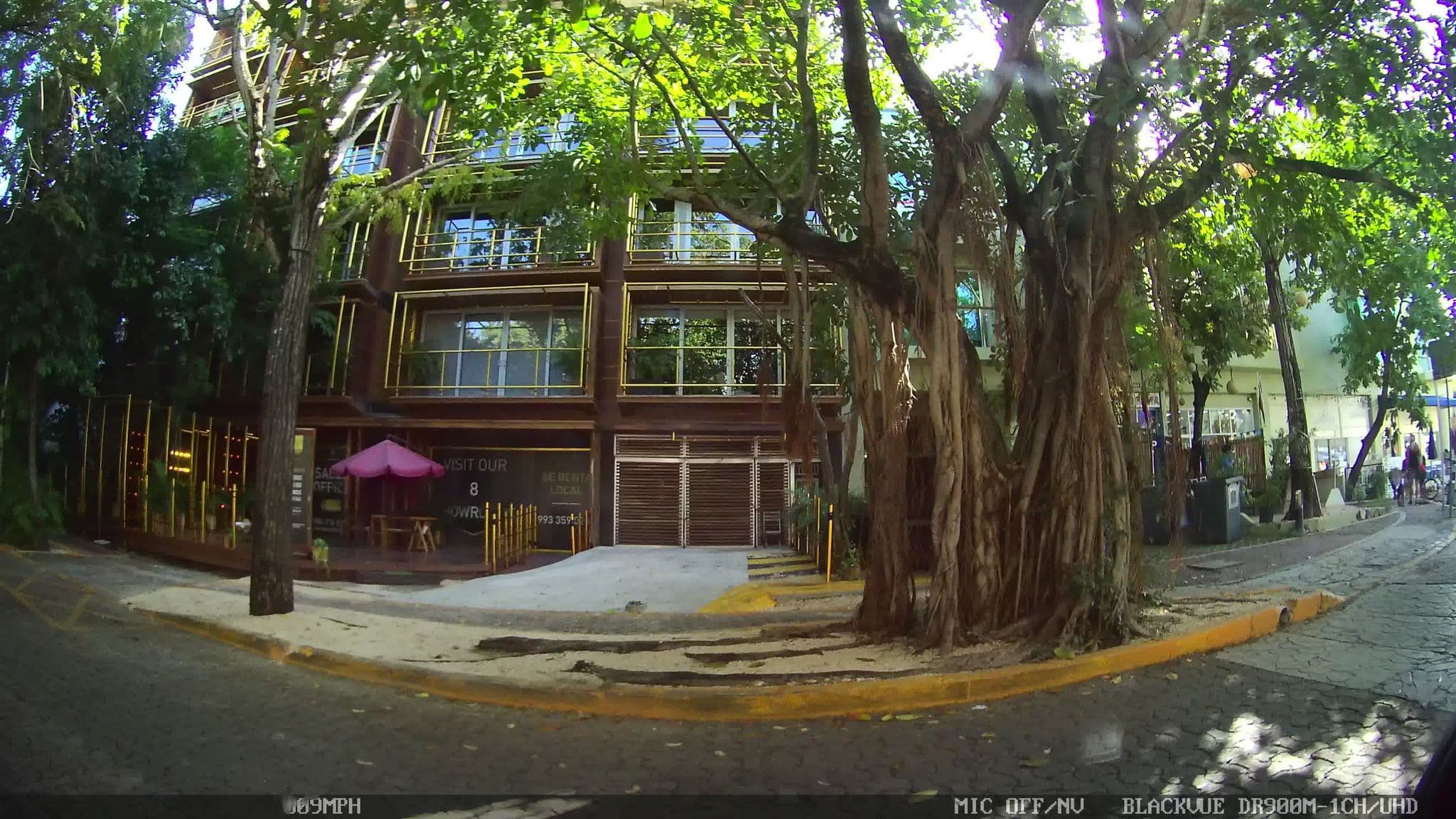 Street view near The Residence, Playa del Carmen — © kaart_2 (CC BY-SA · Mapillary)