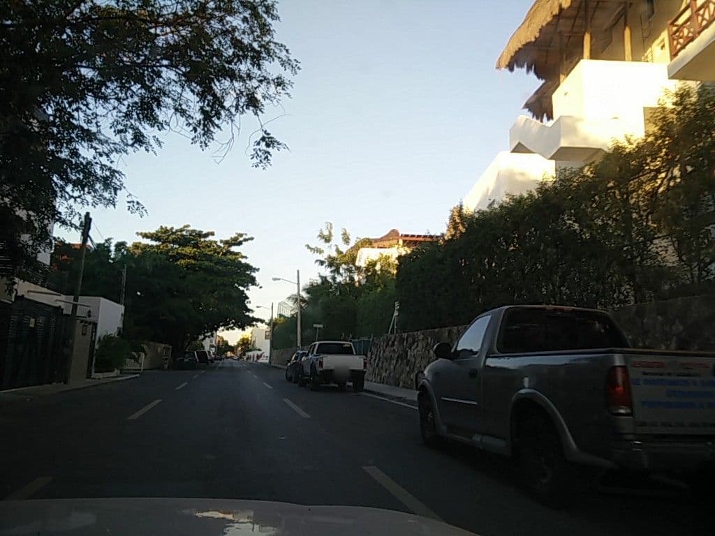 Street view near Bloom exclusive boutique bed & breakfast, Playa del Carmen — © ccossio (CC BY-SA · Mapillary)