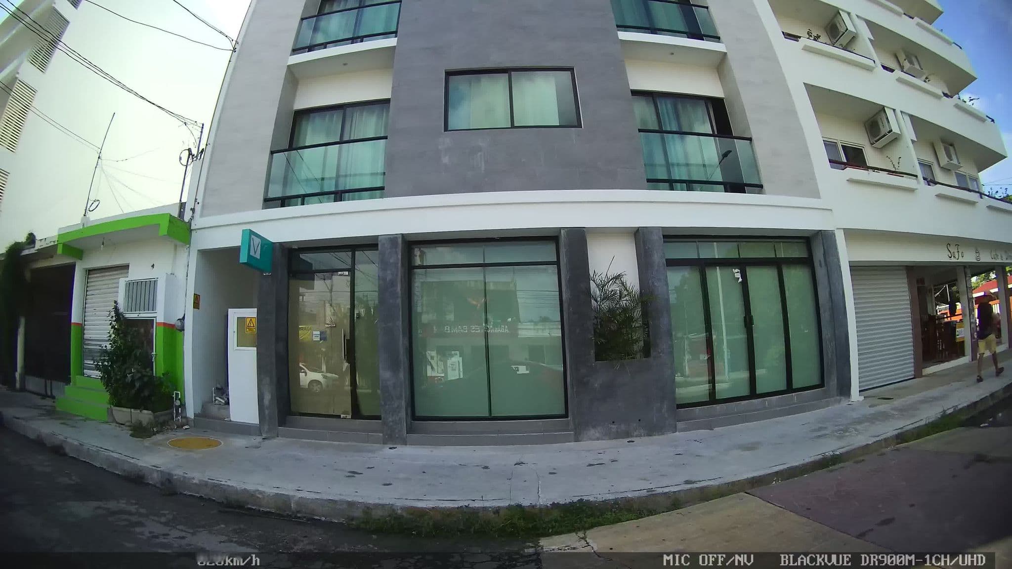 Street view near Balkón Hotel Boutique, Playa del Carmen — © kaart_2 (CC BY-SA · Mapillary)