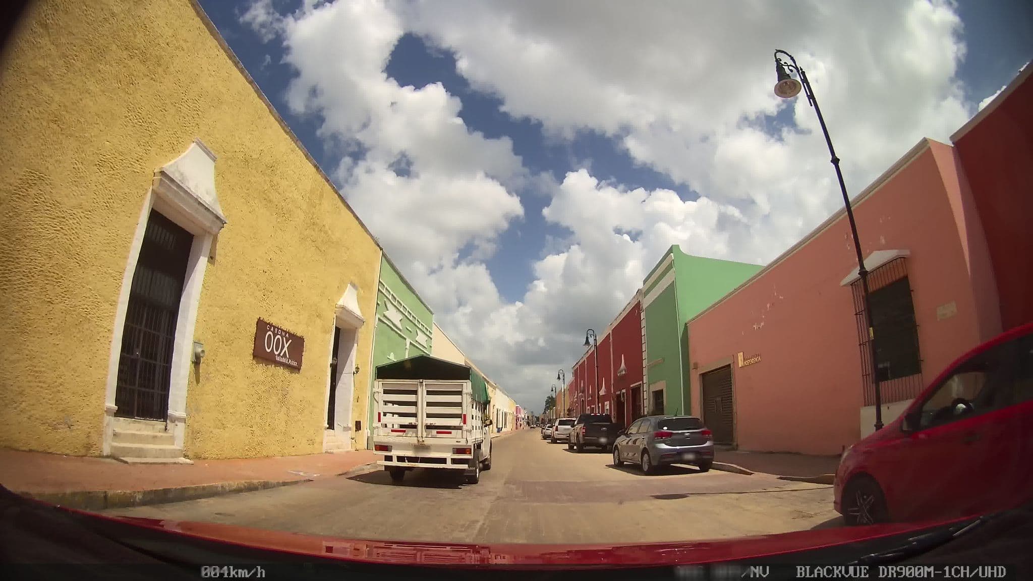 Street view near Hostal Cinco Calles, Valladolid — © kaart_2 (CC BY-SA · Mapillary)